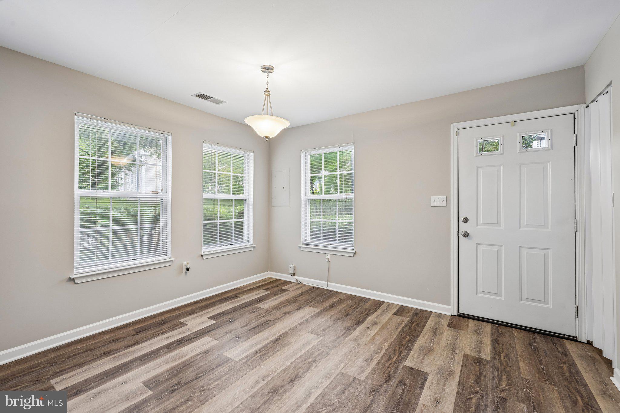 ELKRIDGE TOWN CENTER - Residential