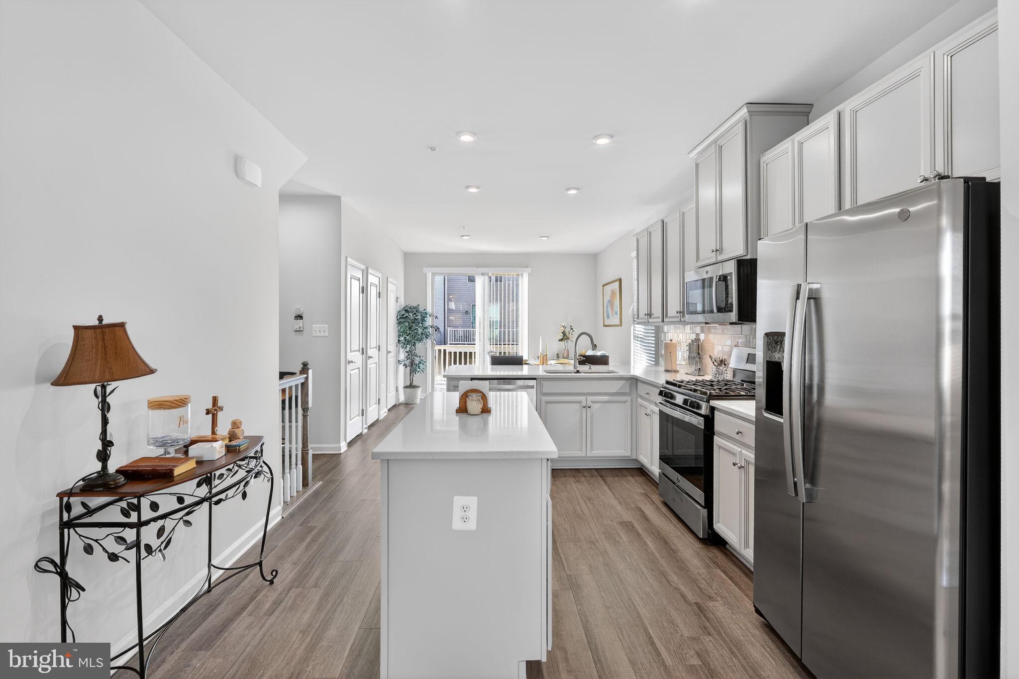PARKSIDE - Residential