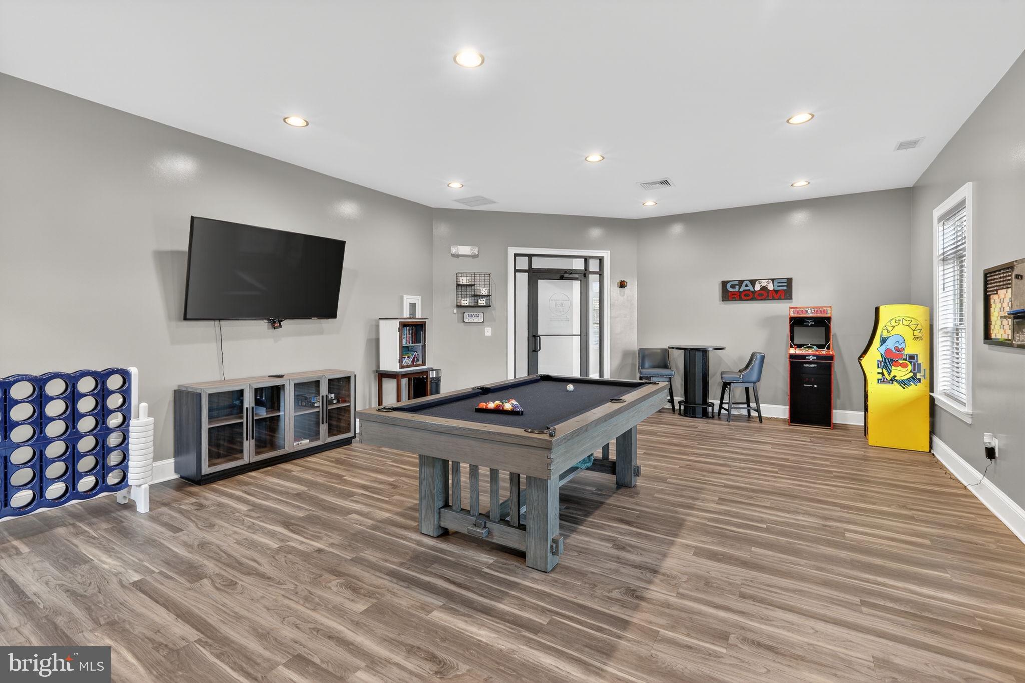 PARKSIDE - Residential
