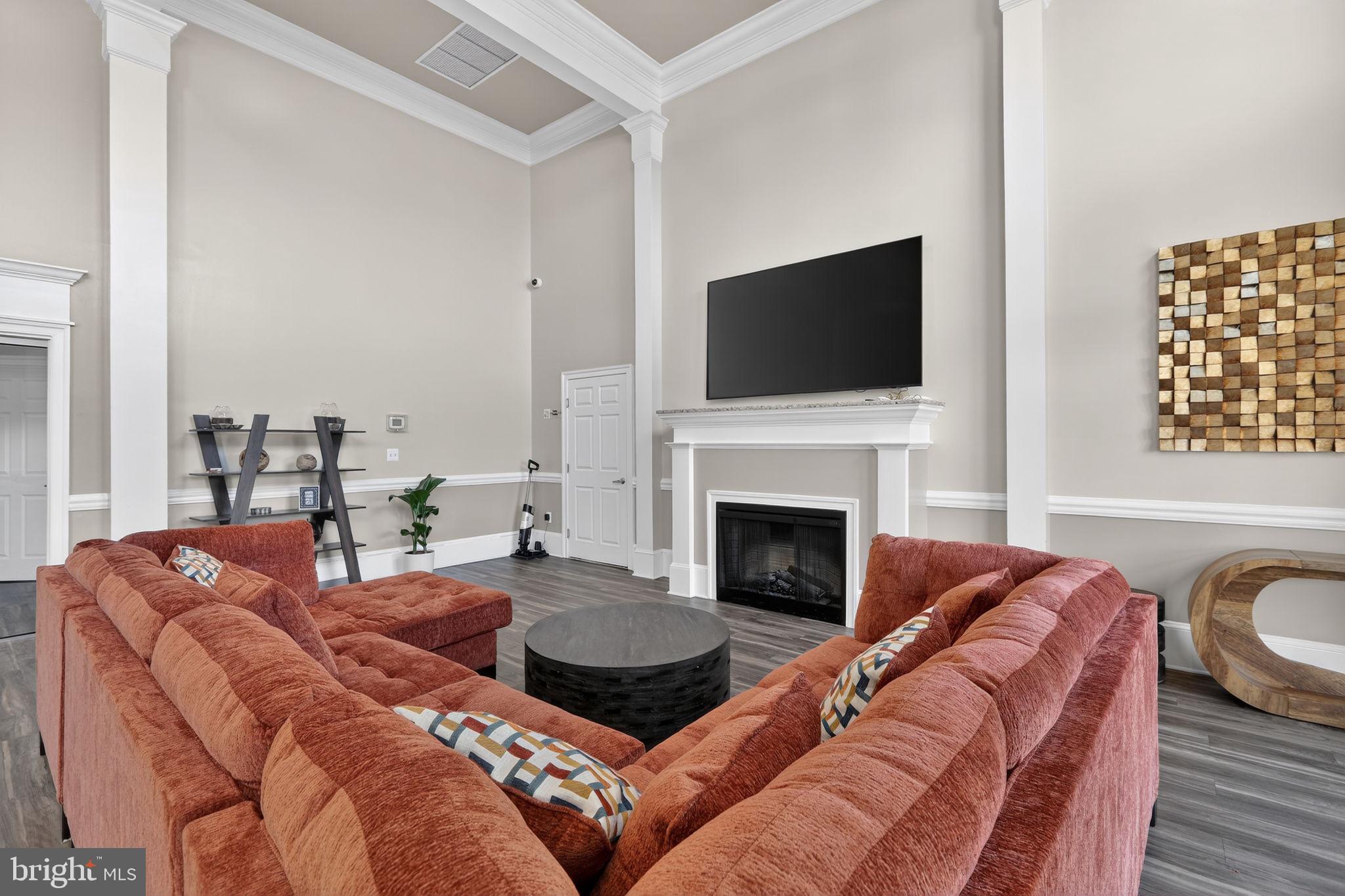 PARKSIDE - Residential