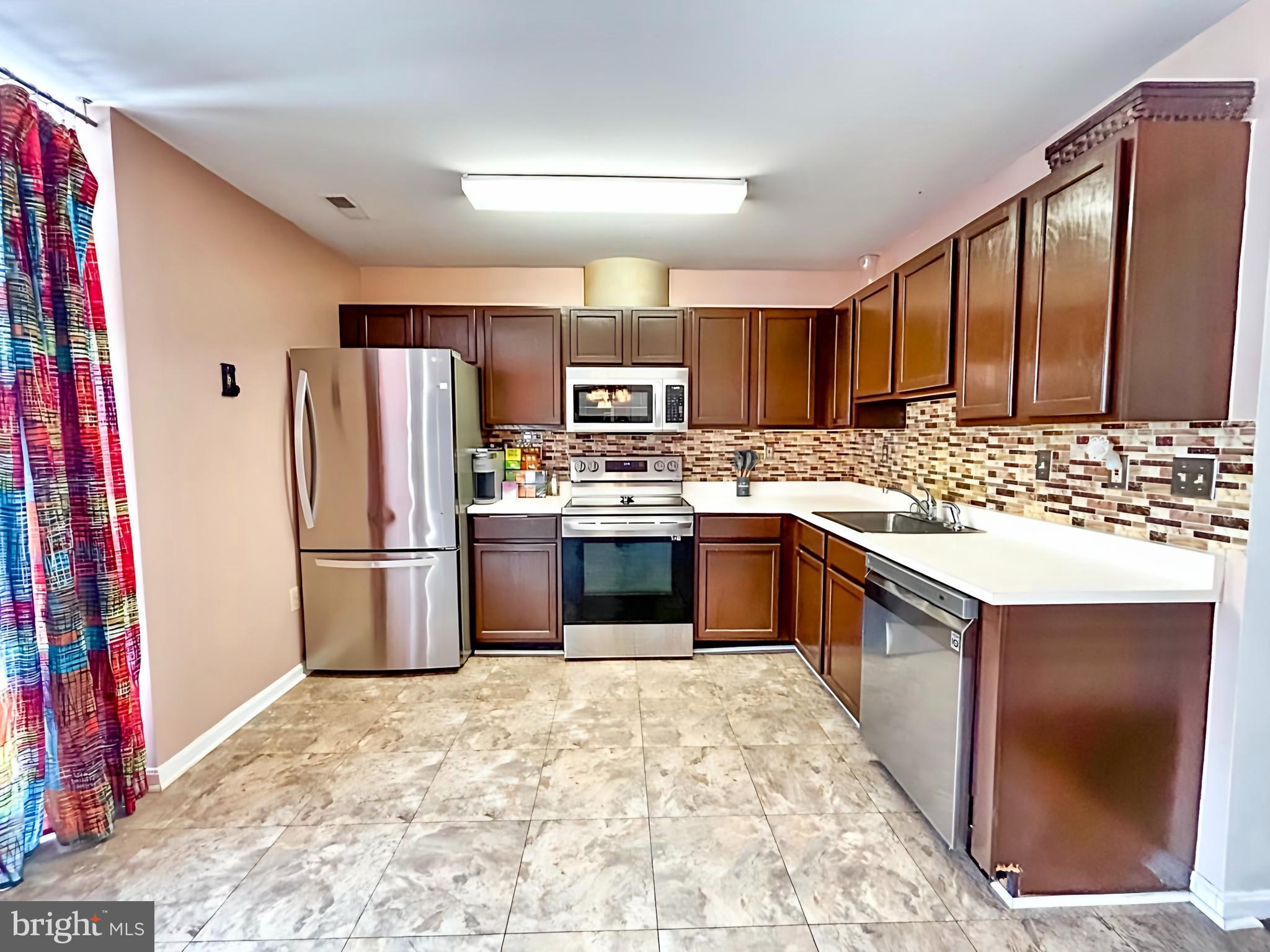 ACTON VILLAGE - Residential