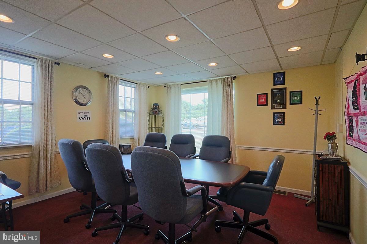 JENKINTOWN - Commercial Sale