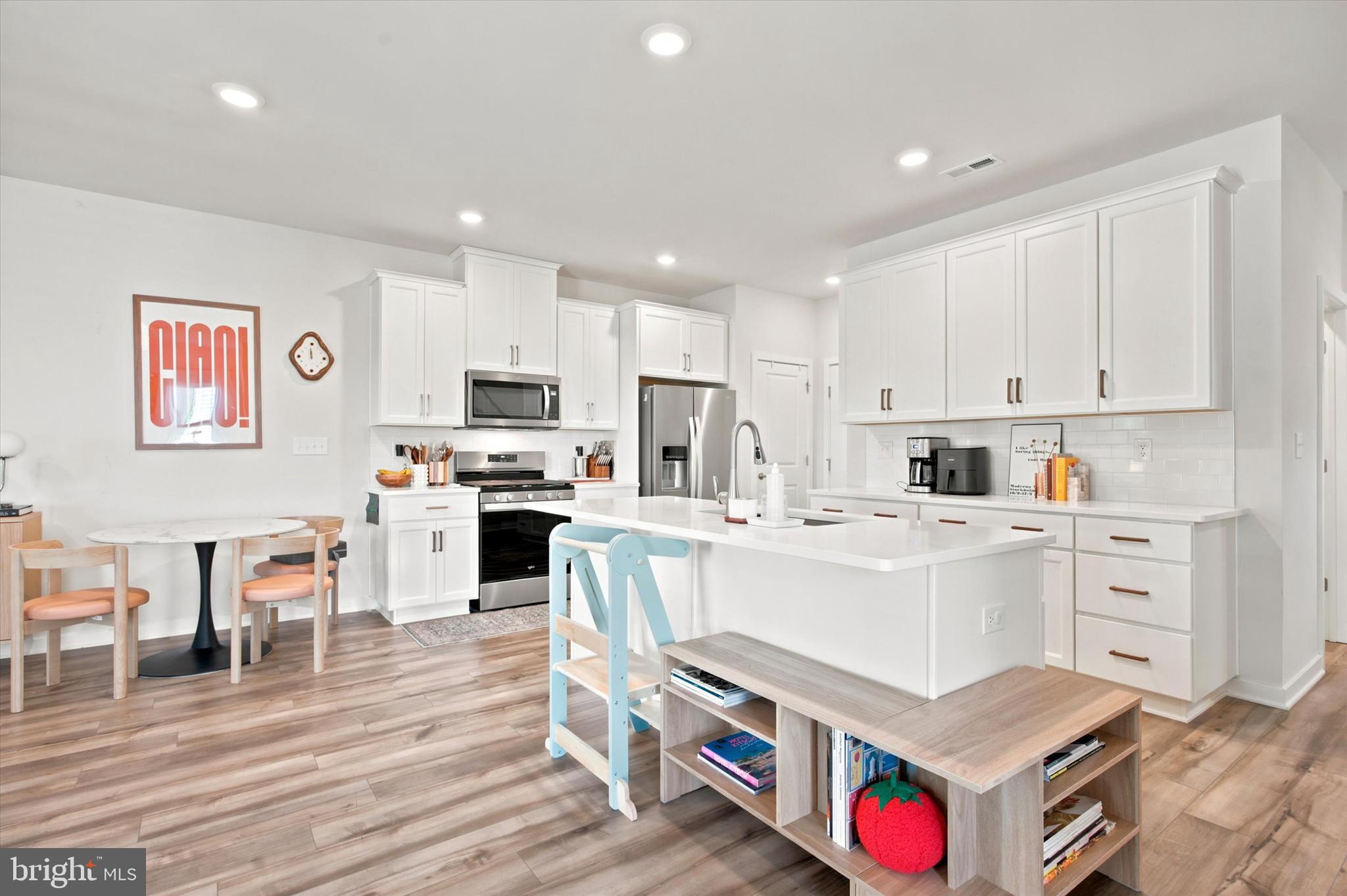 VILLAGES AT SPRING HILL - Residential