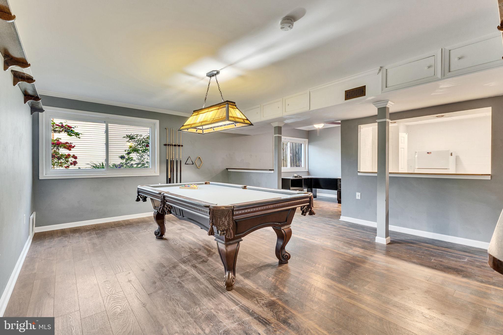 HERITAGE OAKS - Residential