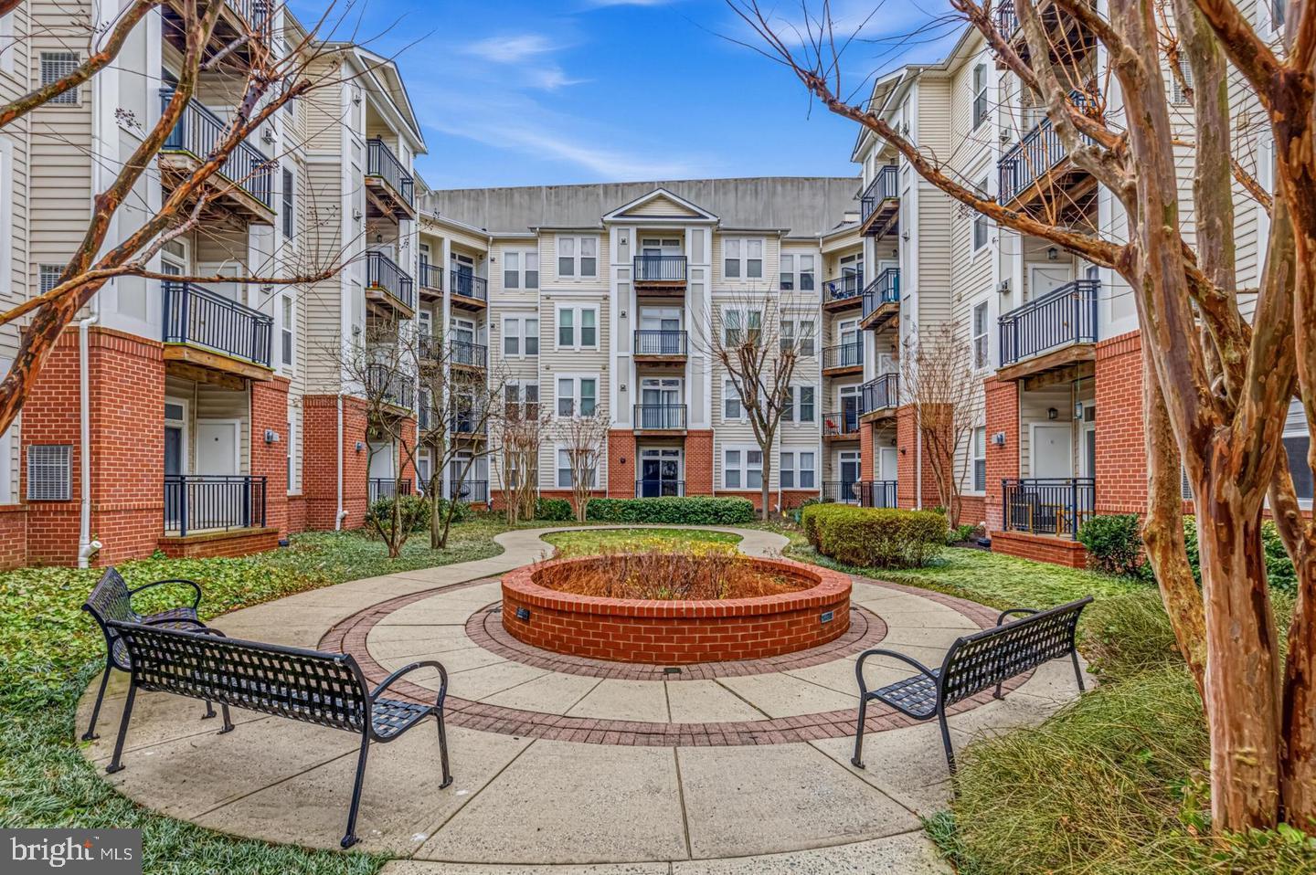HALSTEAD AT THE METRO - Residential