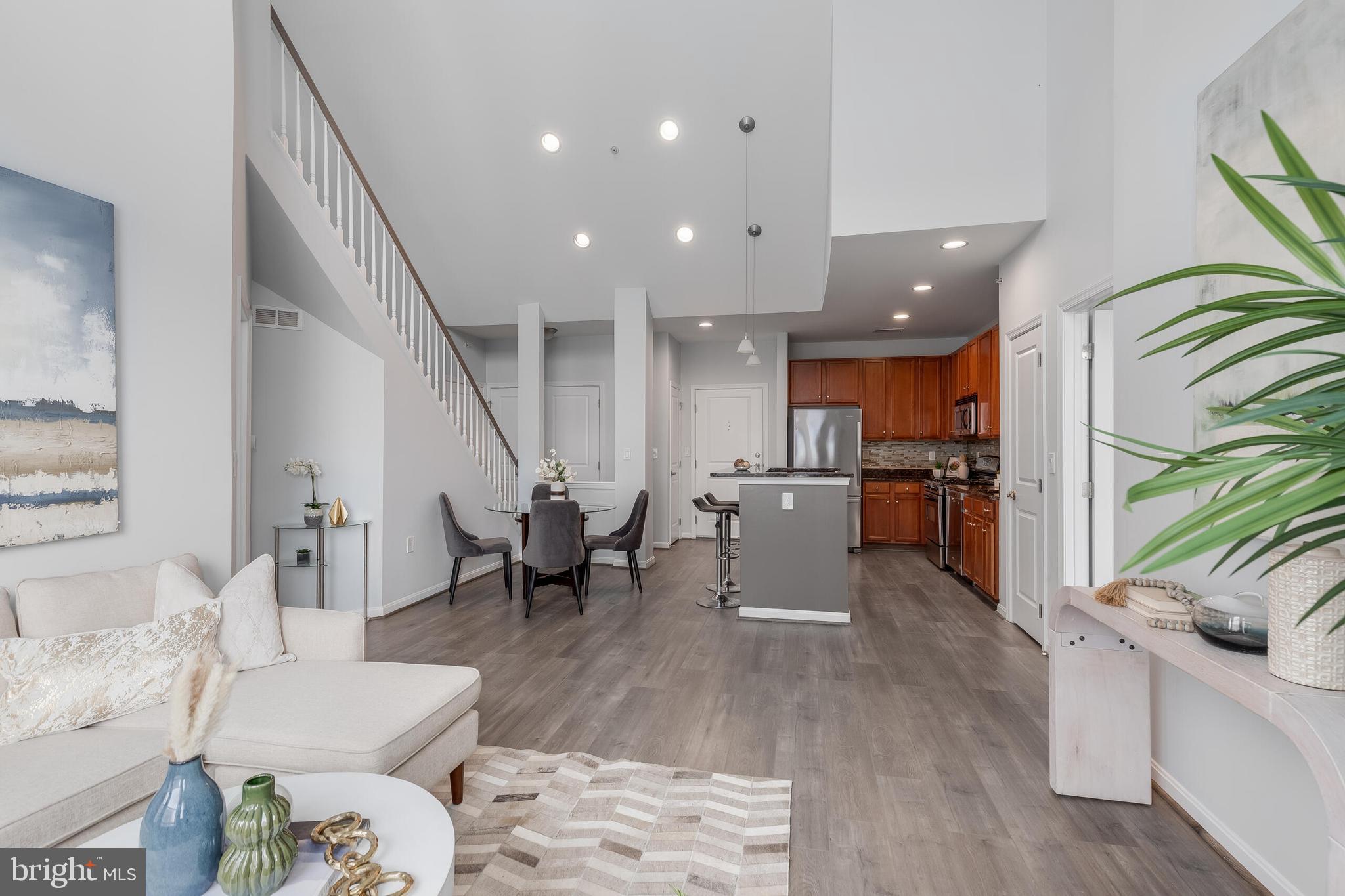 HALSTEAD AT THE METRO - Residential