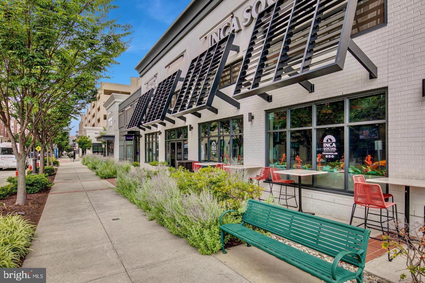 HALSTEAD AT THE METRO - Residential
