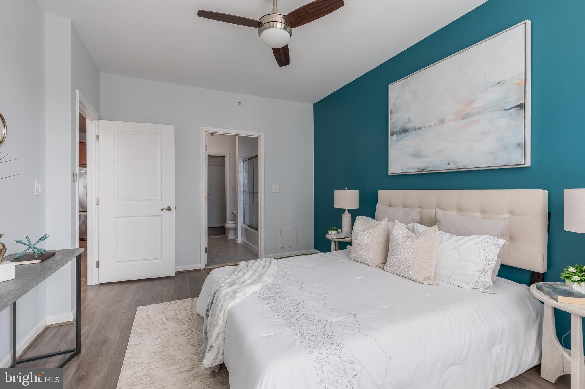 HALSTEAD AT THE METRO - Residential