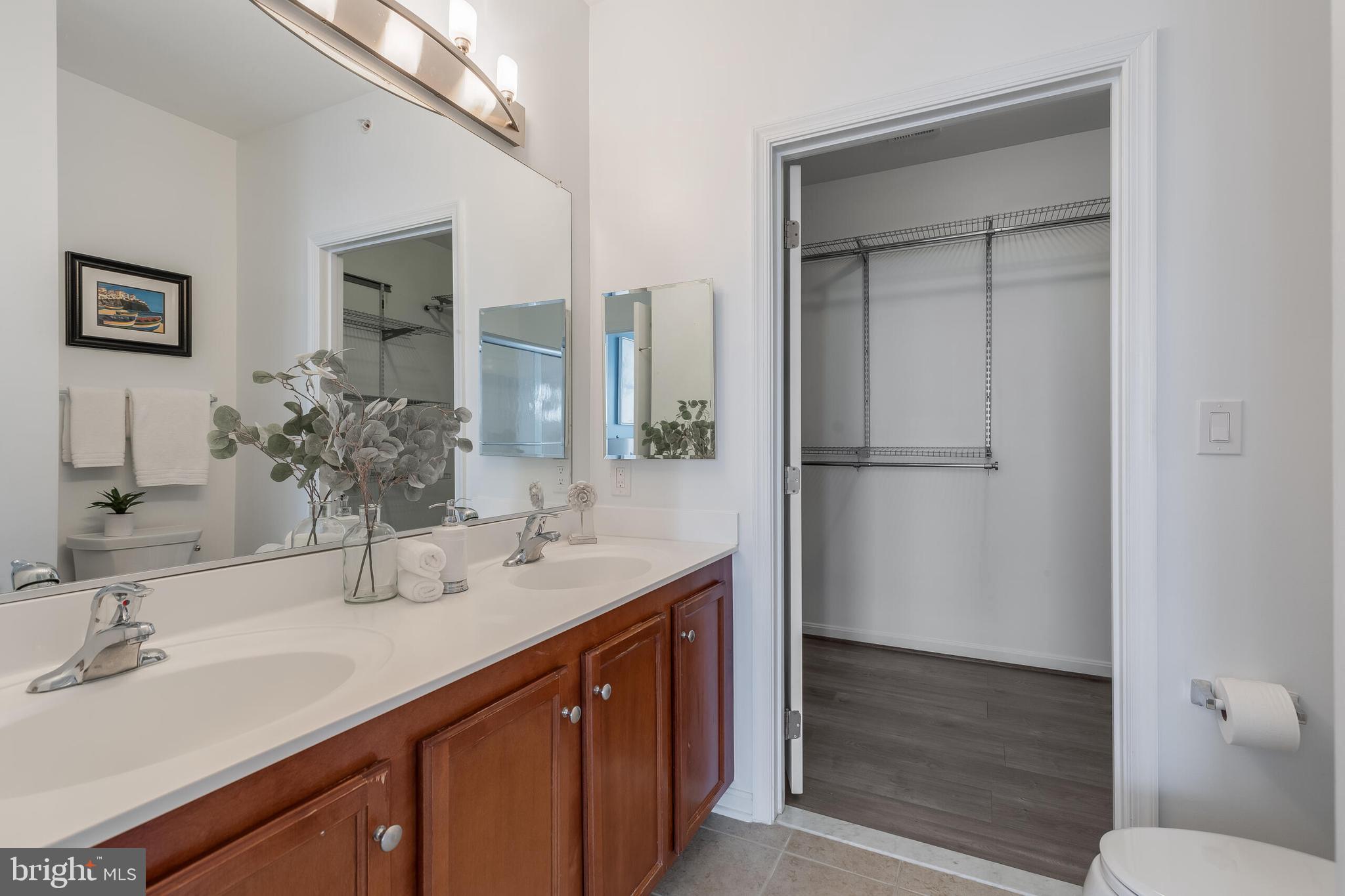HALSTEAD AT THE METRO - Residential