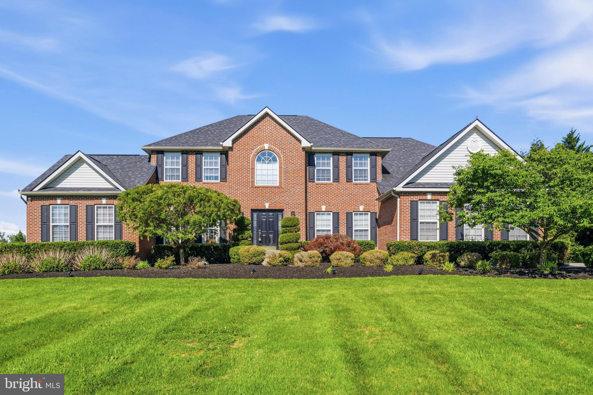 SPRUCE HILL ESTATES - Residential