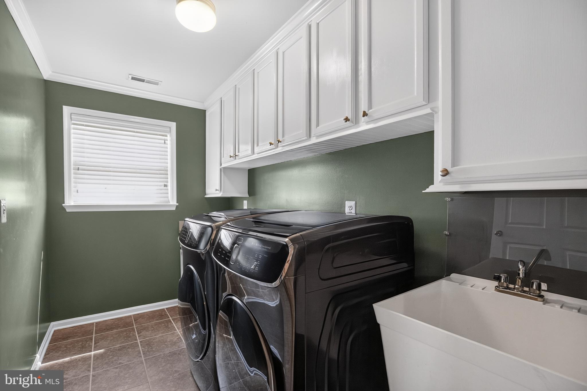 VILLAGES AT LEONARDTOWN - Residential
