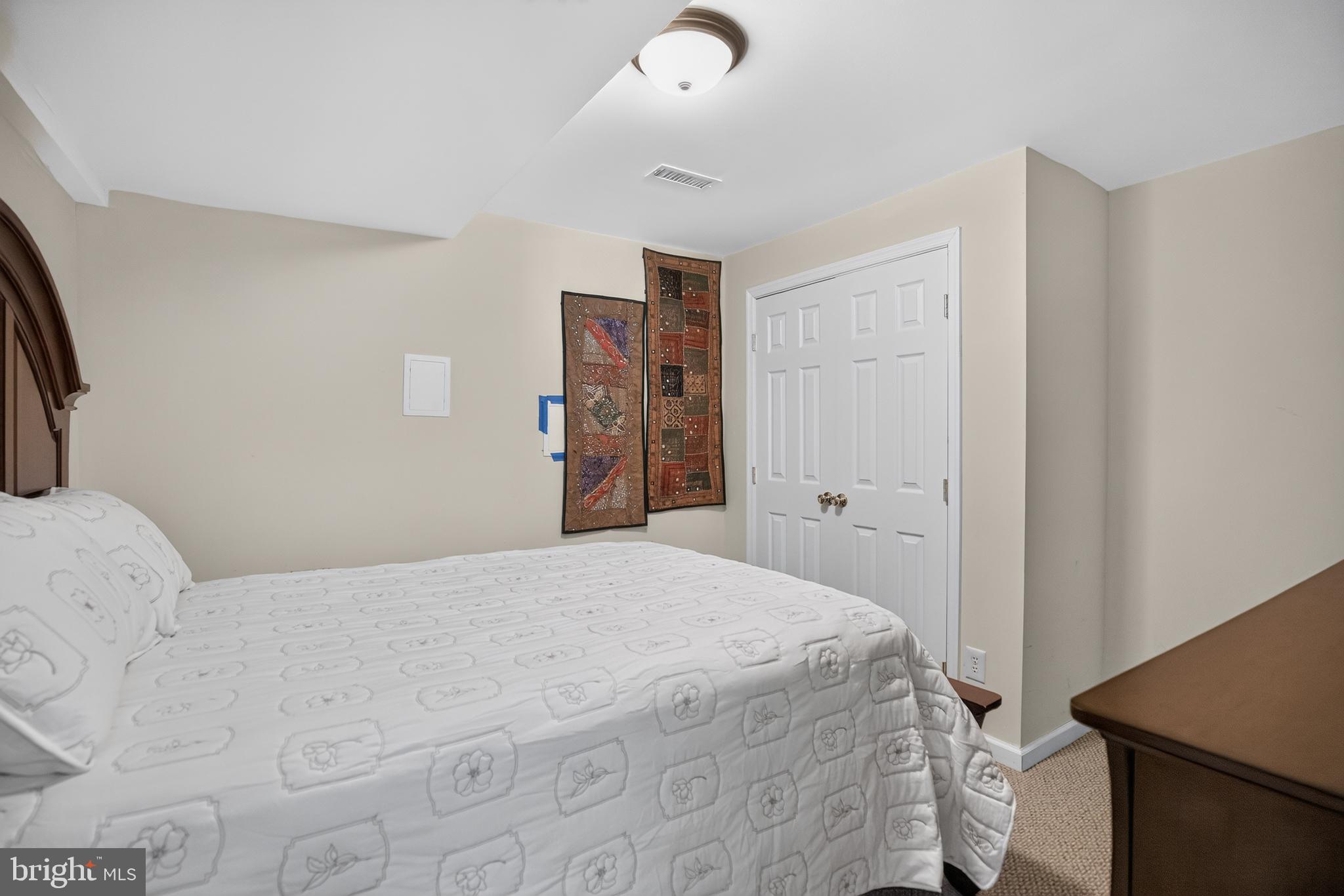 VILLAGES AT LEONARDTOWN - Residential