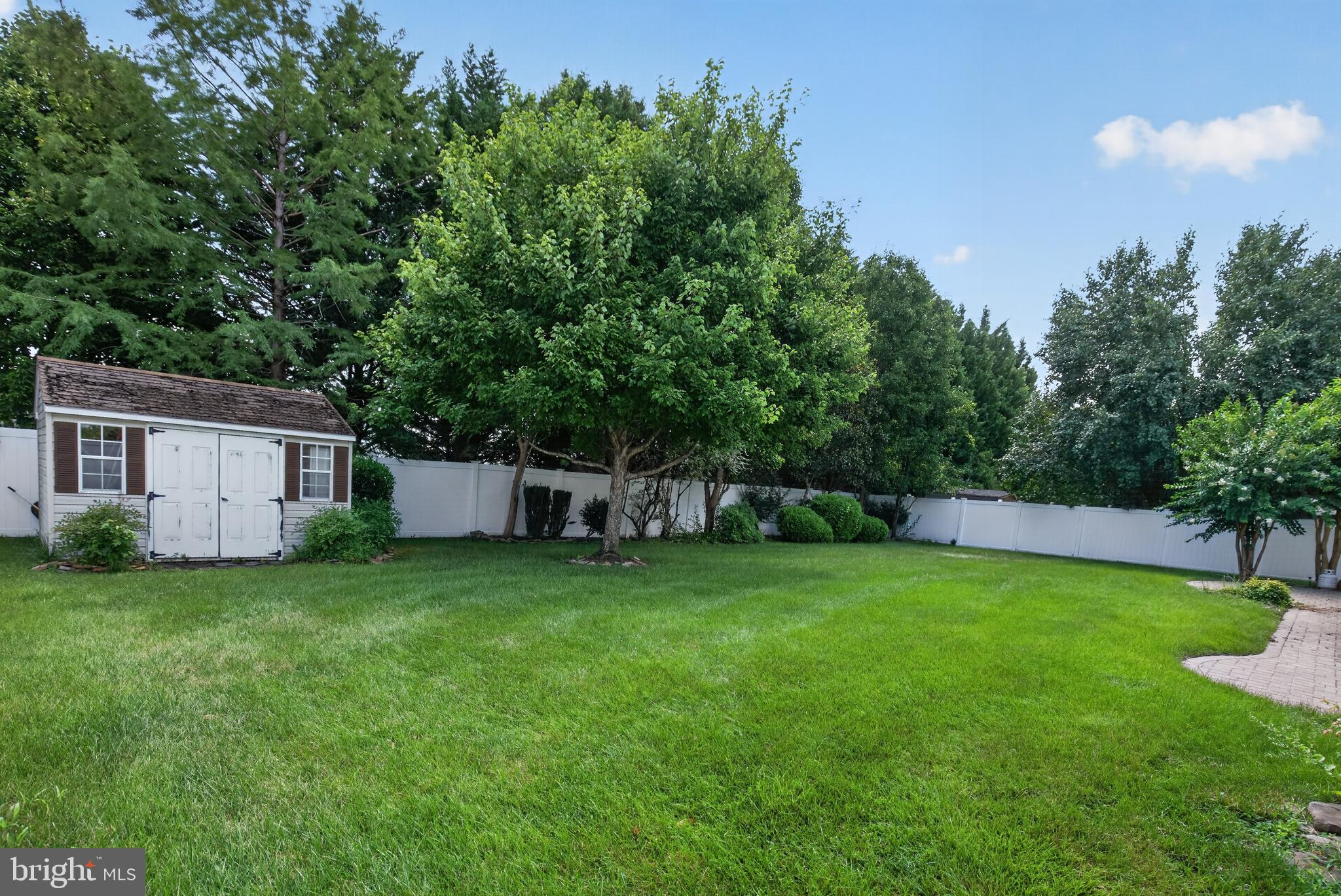 VILLAGES AT LEONARDTOWN - Residential