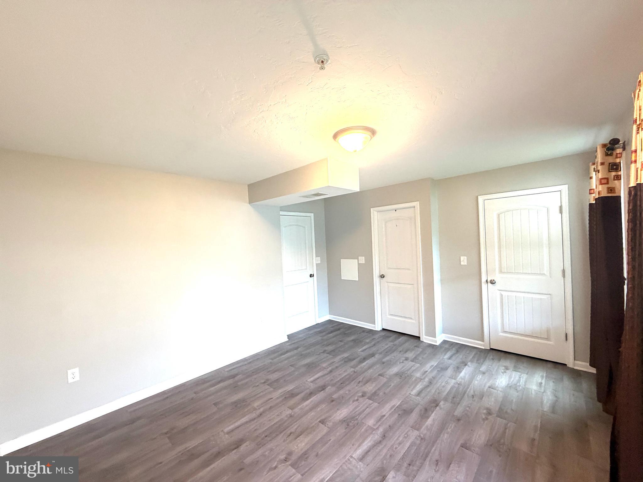 BROOKSIDE TOWNHOMES - Residential