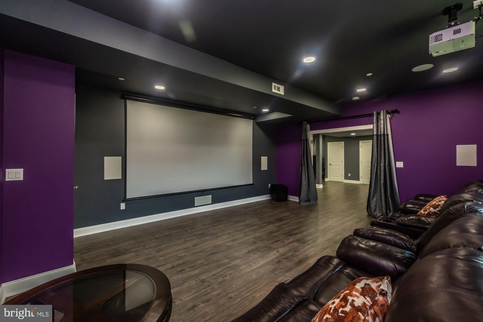 WOODLANDS AT WARWICK - Residential