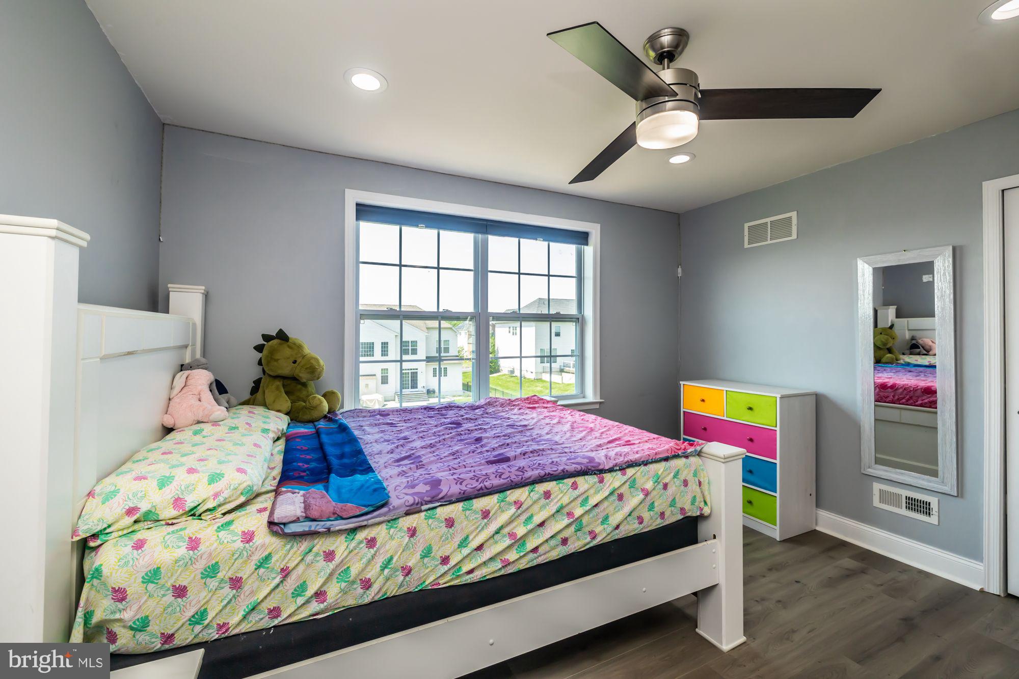 WOODLANDS AT WARWICK - Residential