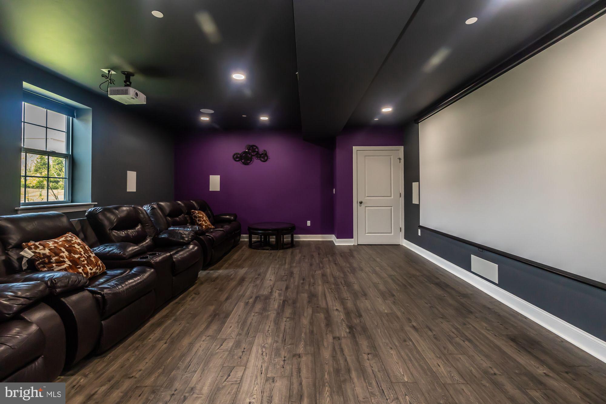 WOODLANDS AT WARWICK - Residential