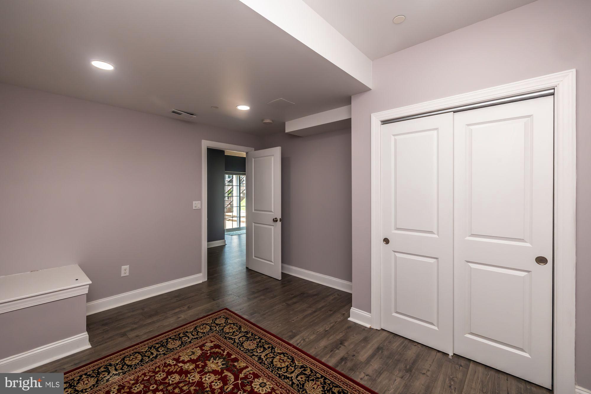 WOODLANDS AT WARWICK - Residential
