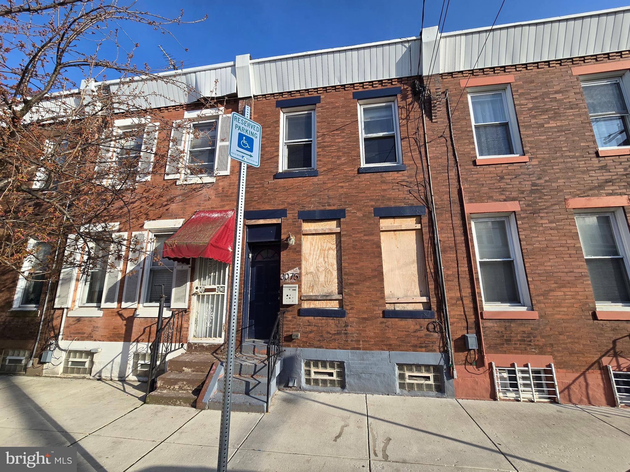 PORT RICHMOND - Residential