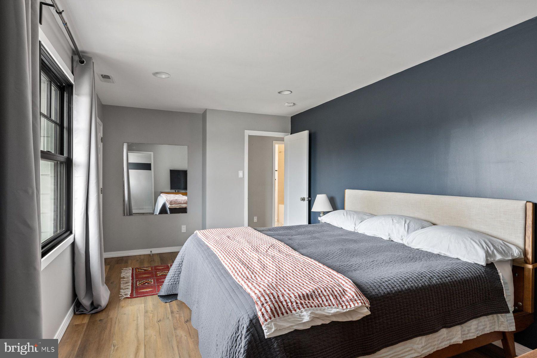 CANAL WALK - Residential