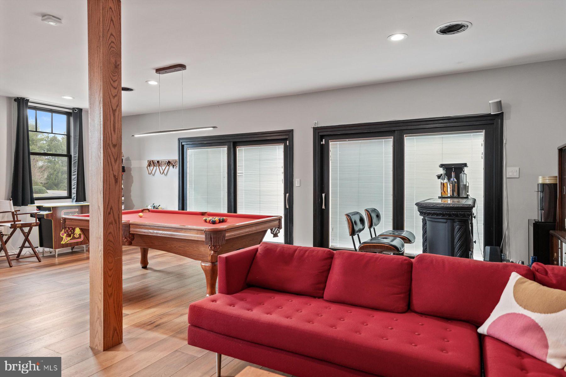 CANAL WALK - Residential