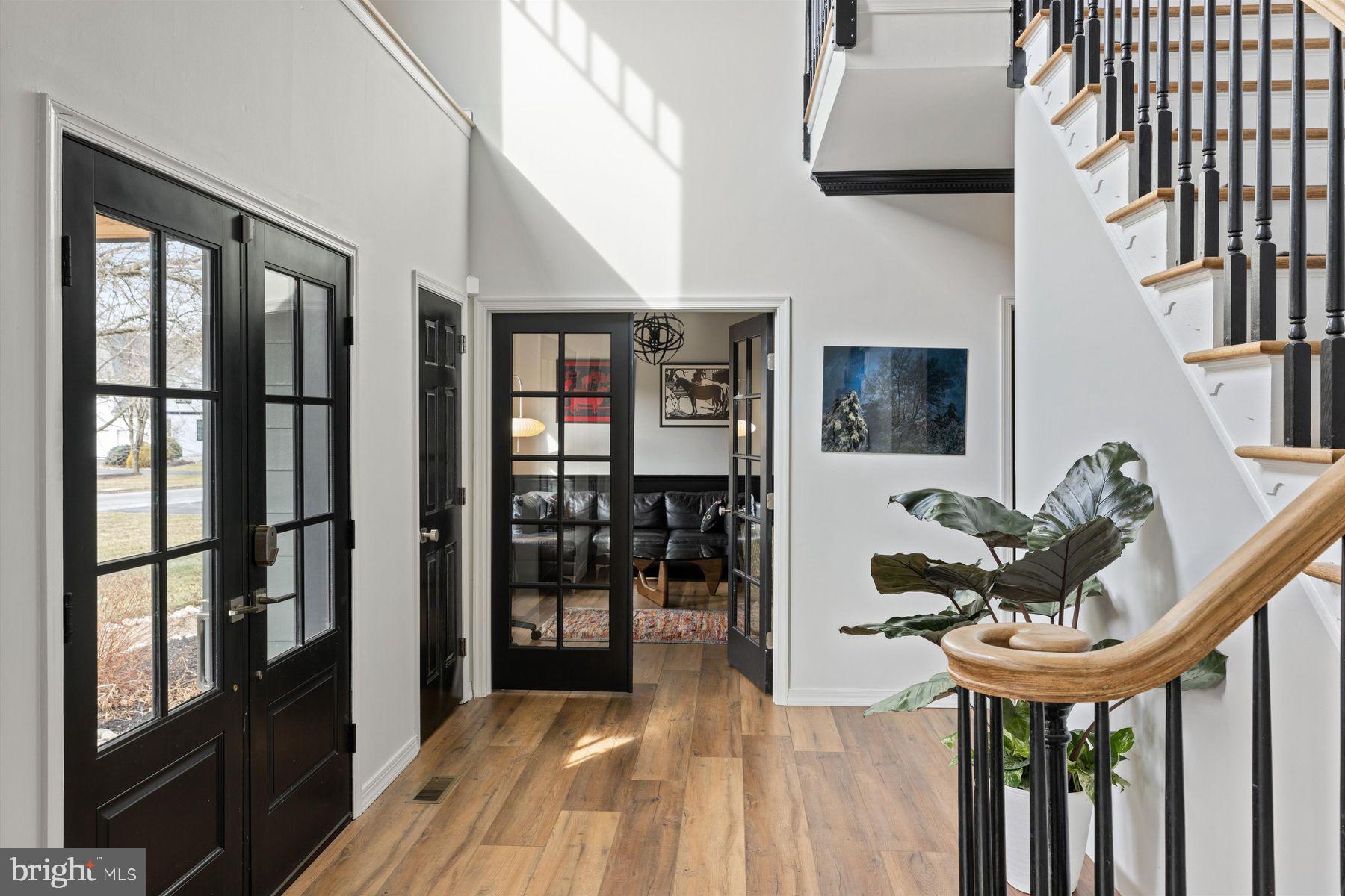 CANAL WALK - Residential