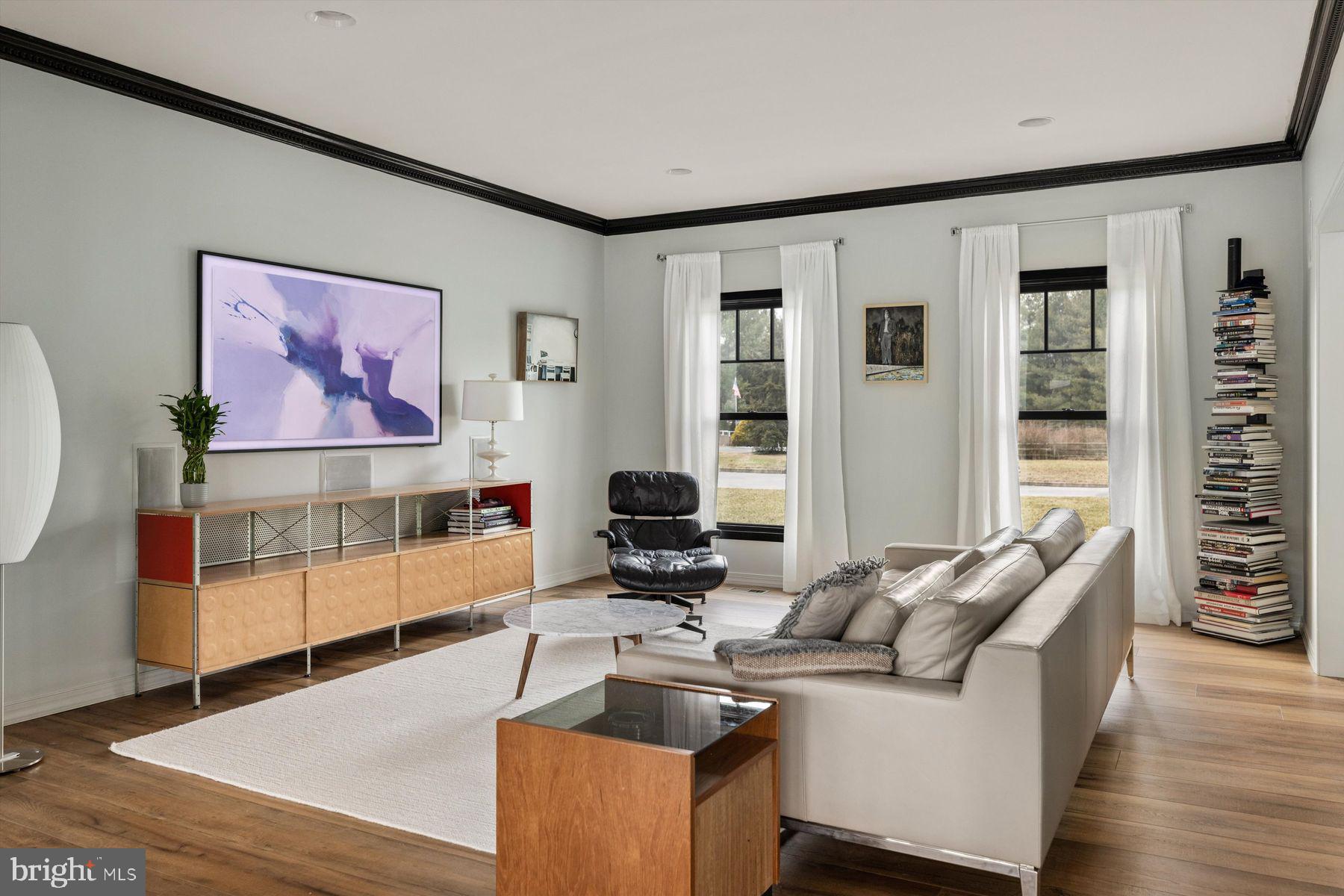 CANAL WALK - Residential