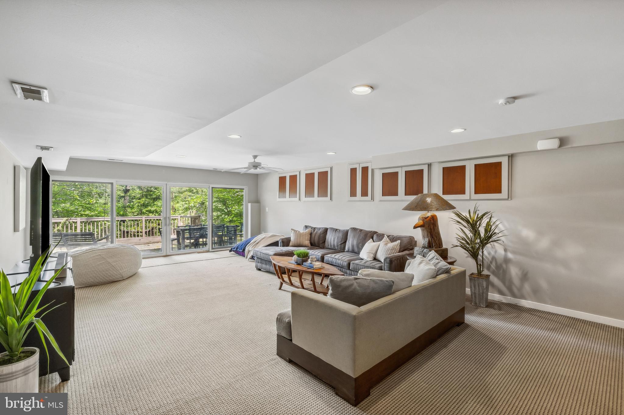 ADMIRAL HEIGHTS - Residential