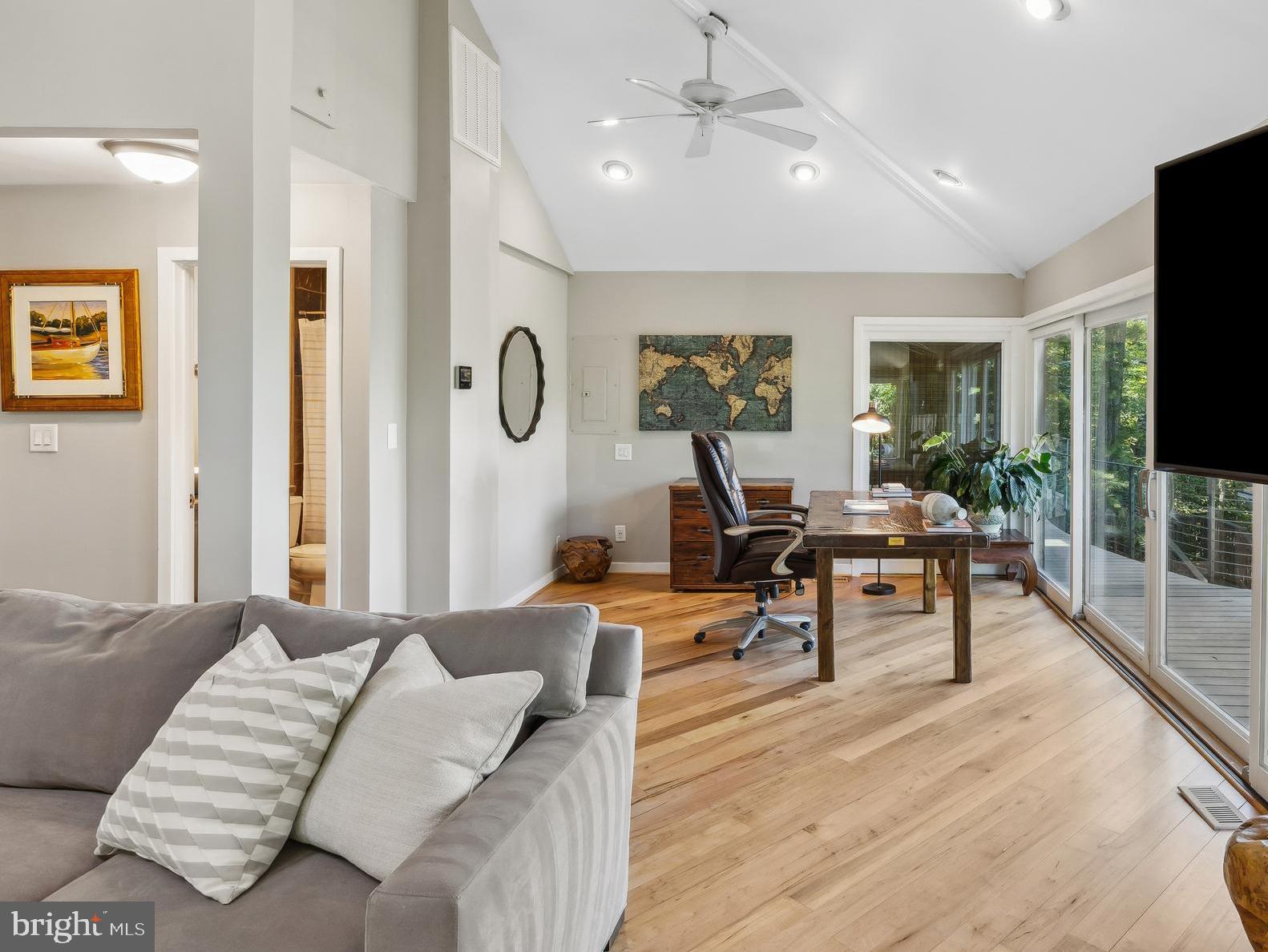 ADMIRAL HEIGHTS - Residential