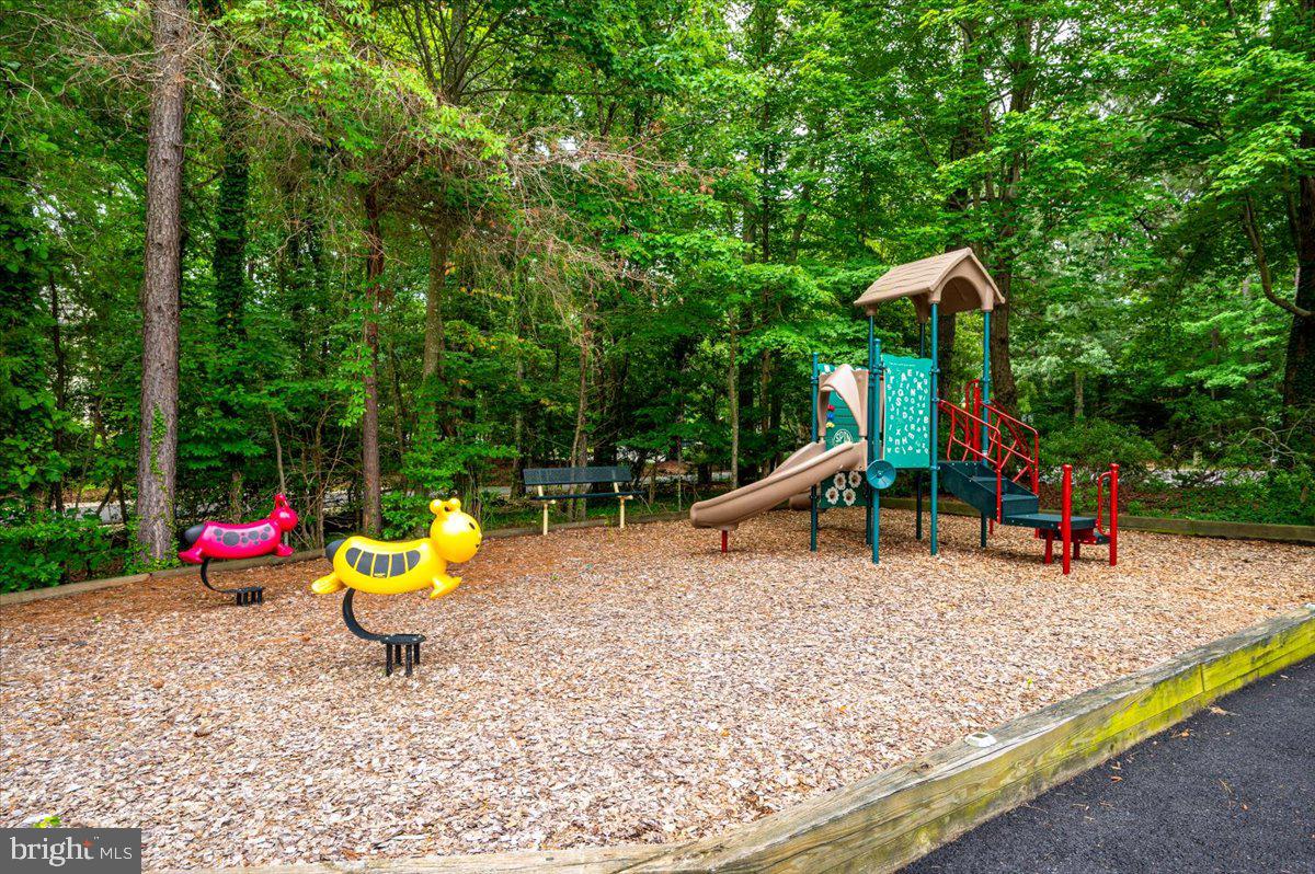 SOLOMONS LANDING - Residential