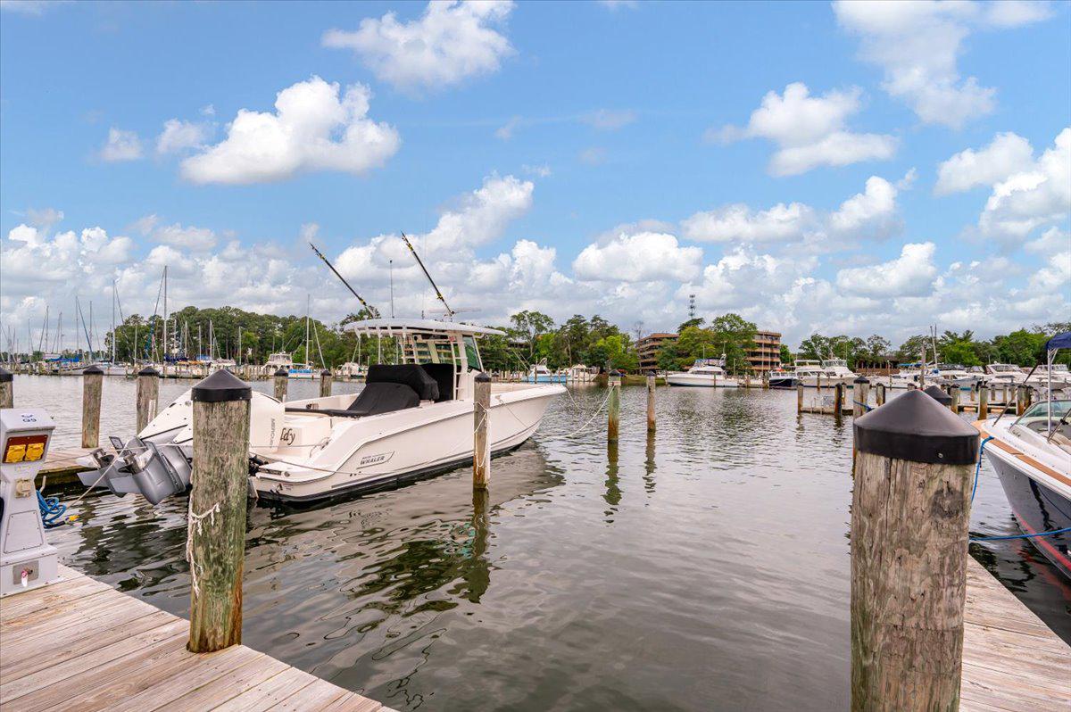 SOLOMONS LANDING - Residential