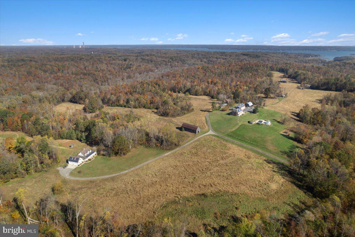CANOE NECK CREEK - Farm