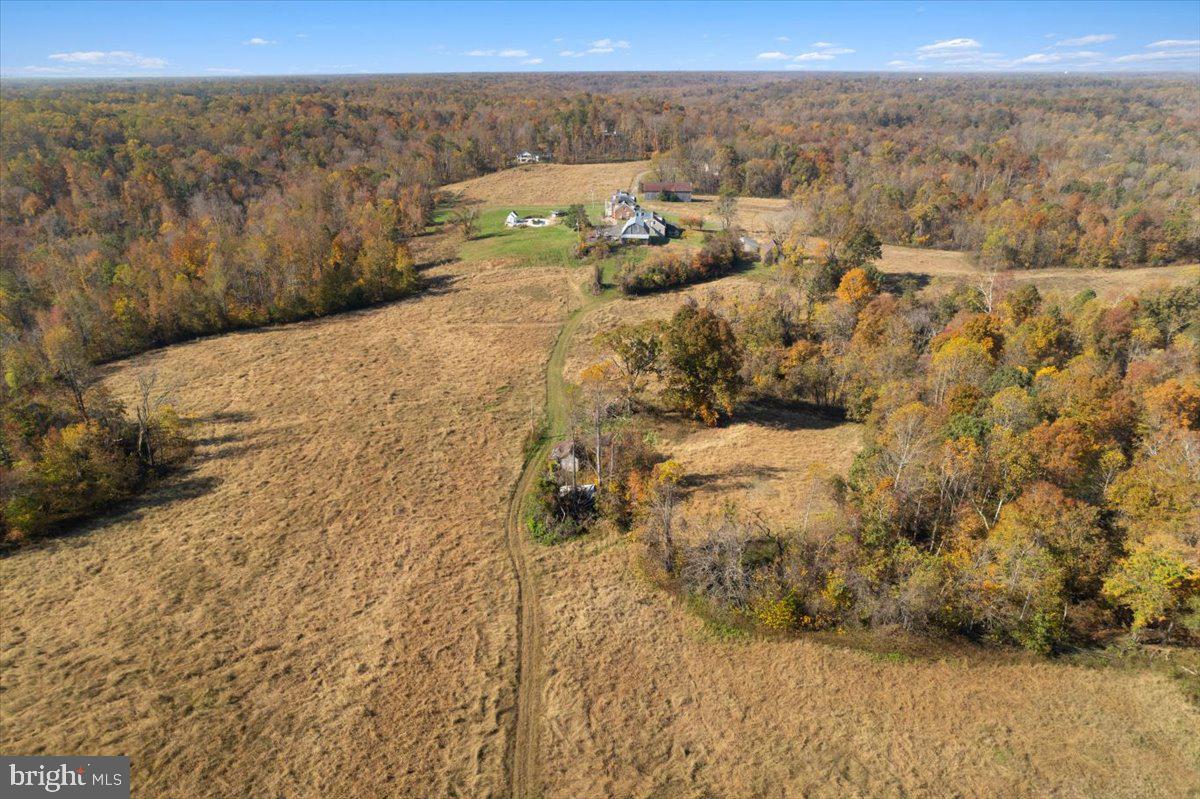 CANOE NECK CREEK - Farm