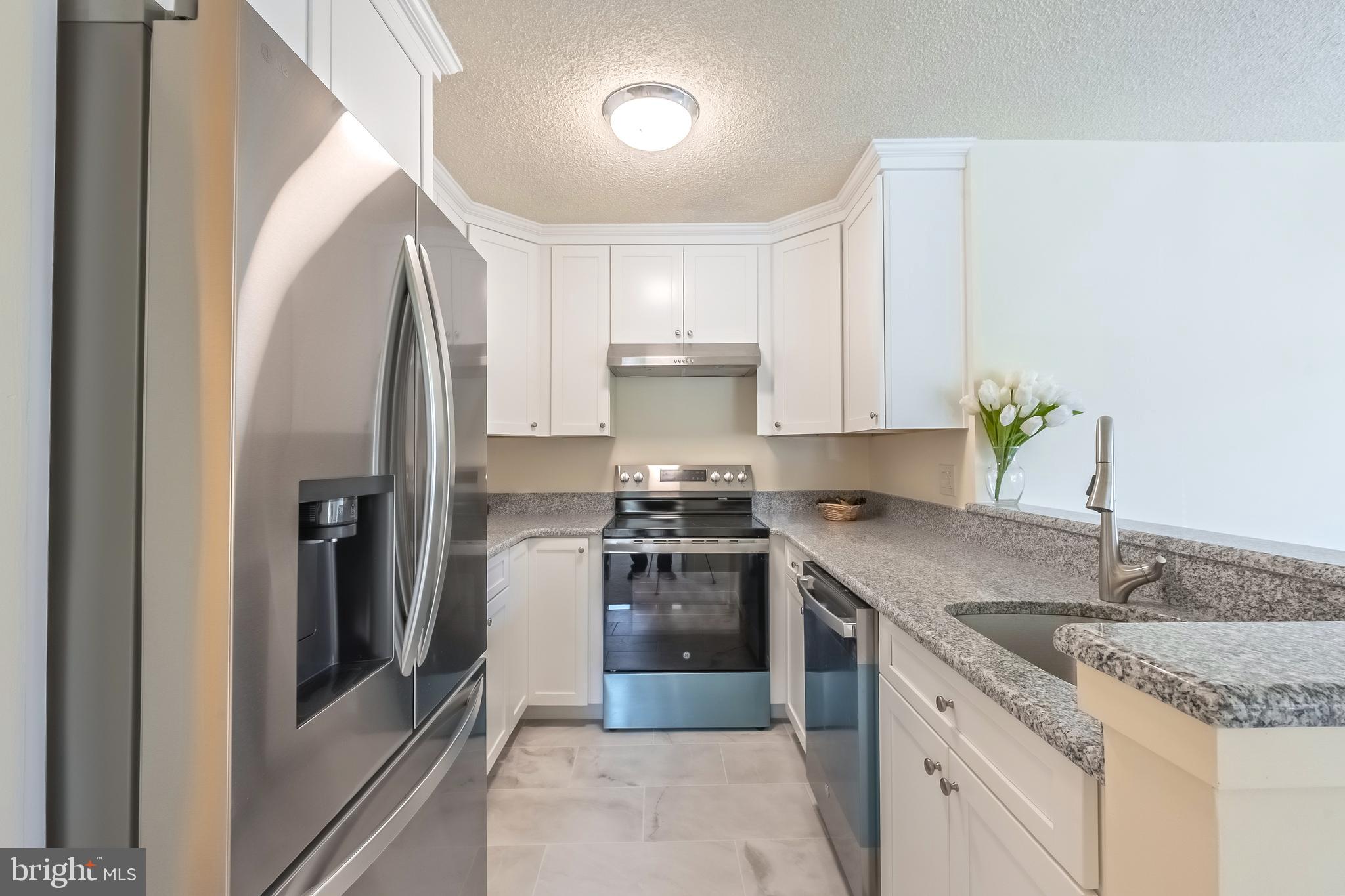 SUMMERRIDGE - Residential