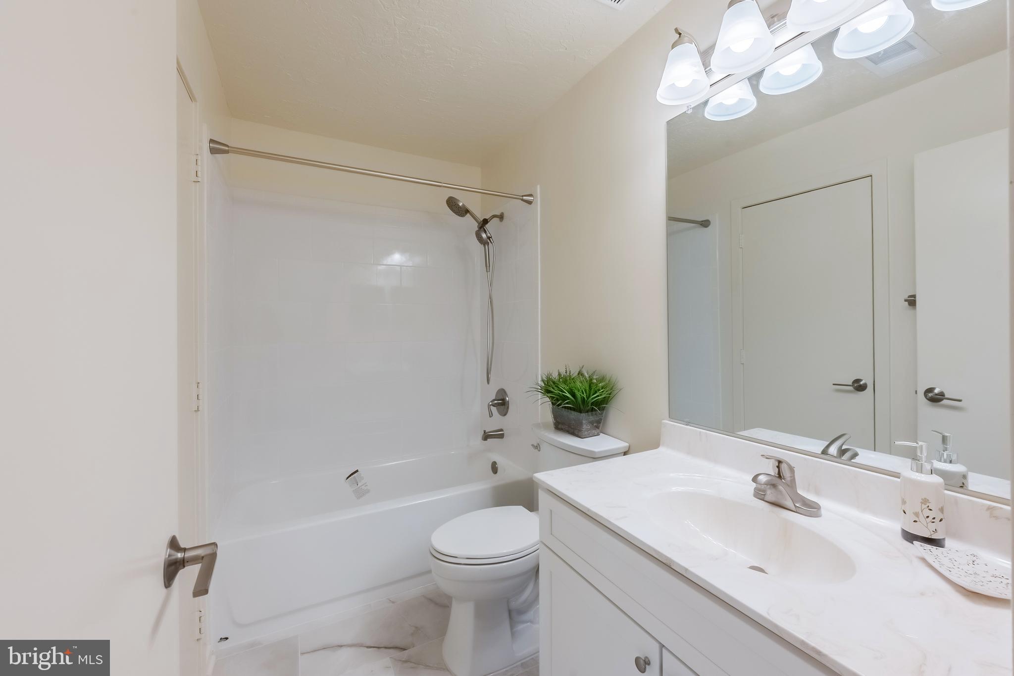 SUMMERRIDGE - Residential