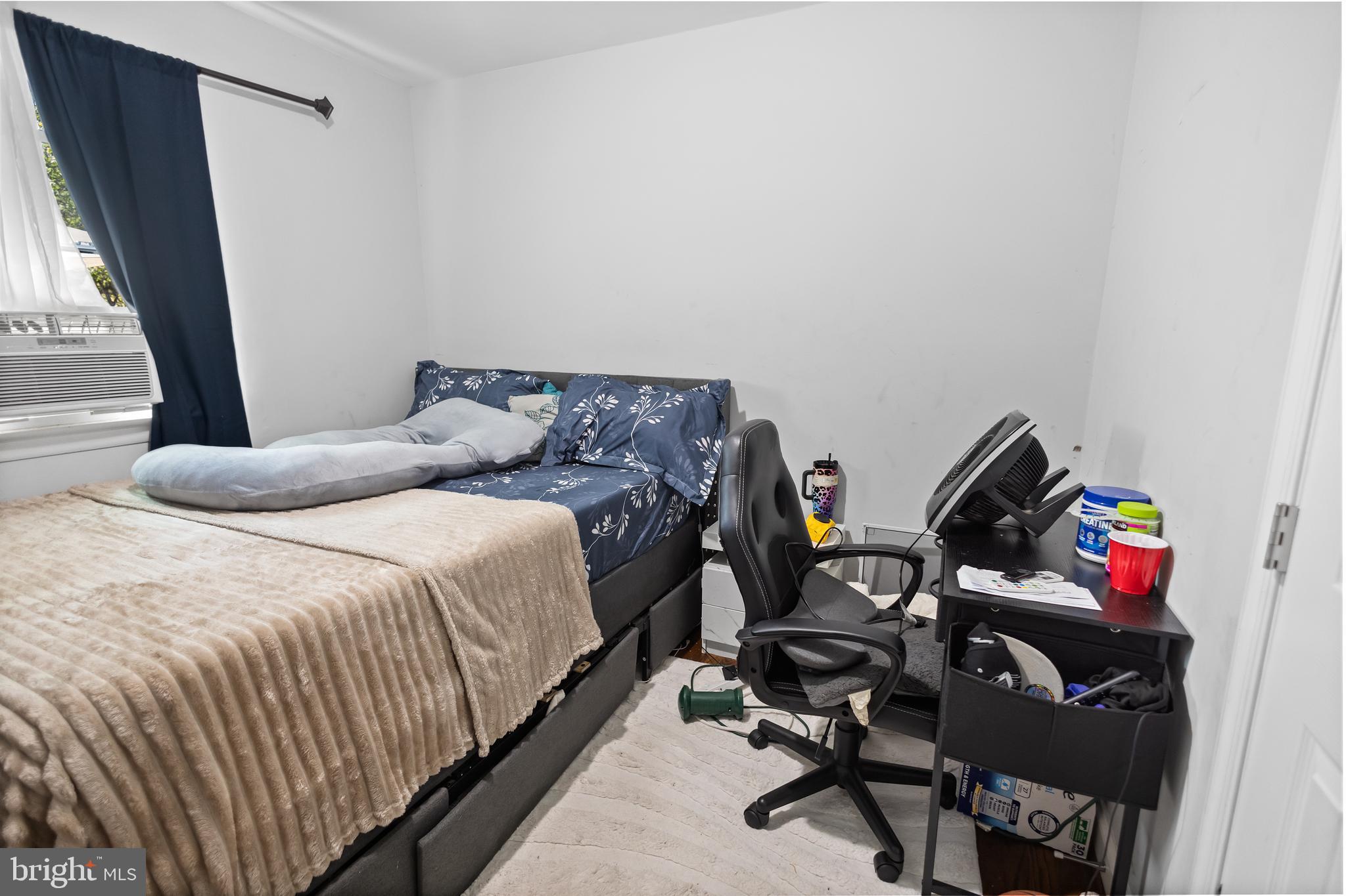 HYNESBORO PARK - Residential