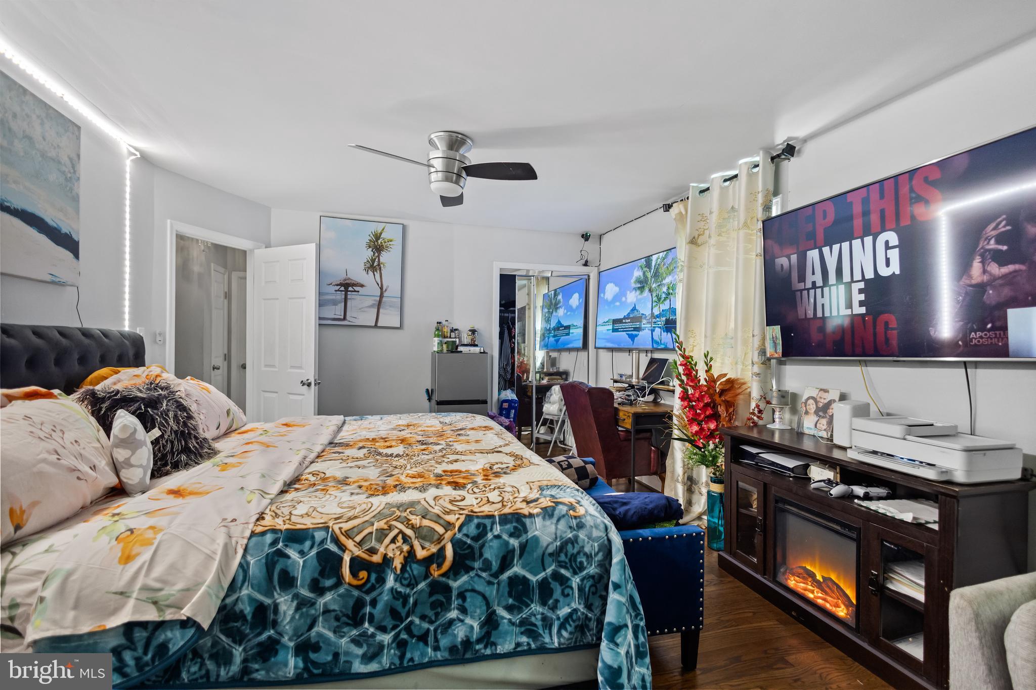 HYNESBORO PARK - Residential