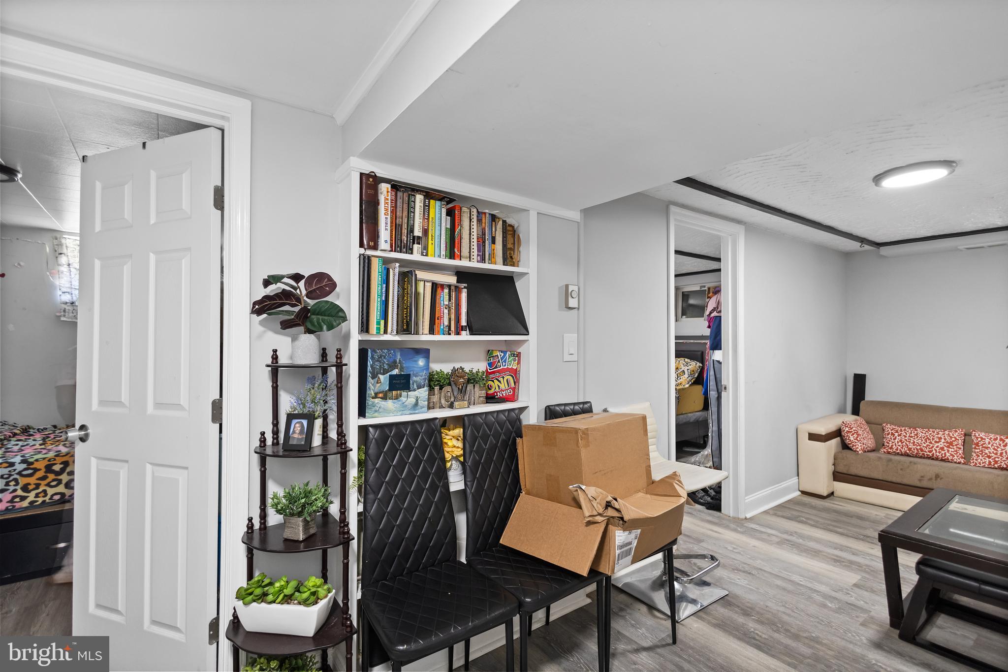 HYNESBORO PARK - Residential