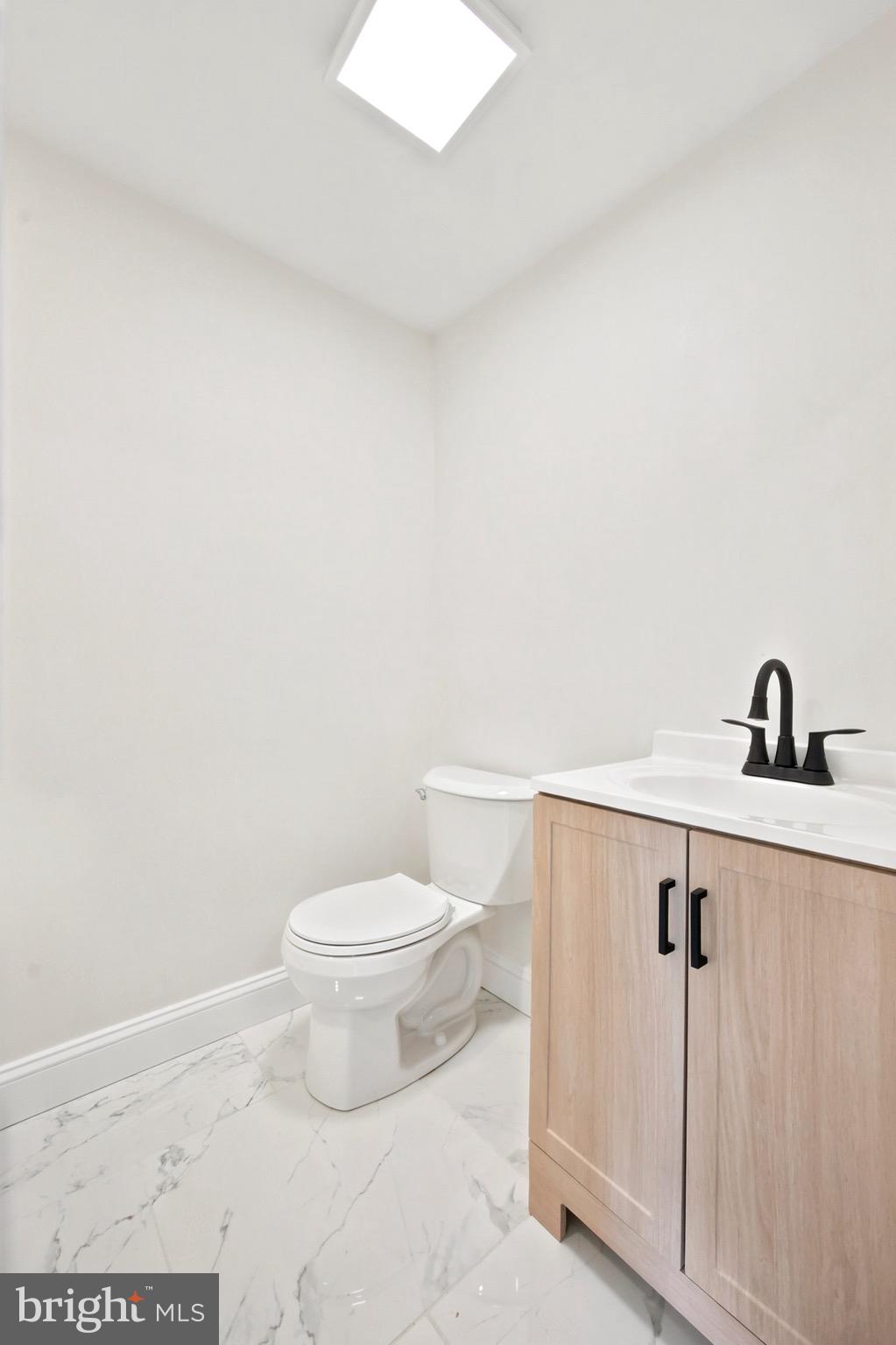 2400 SOUTH - Residential