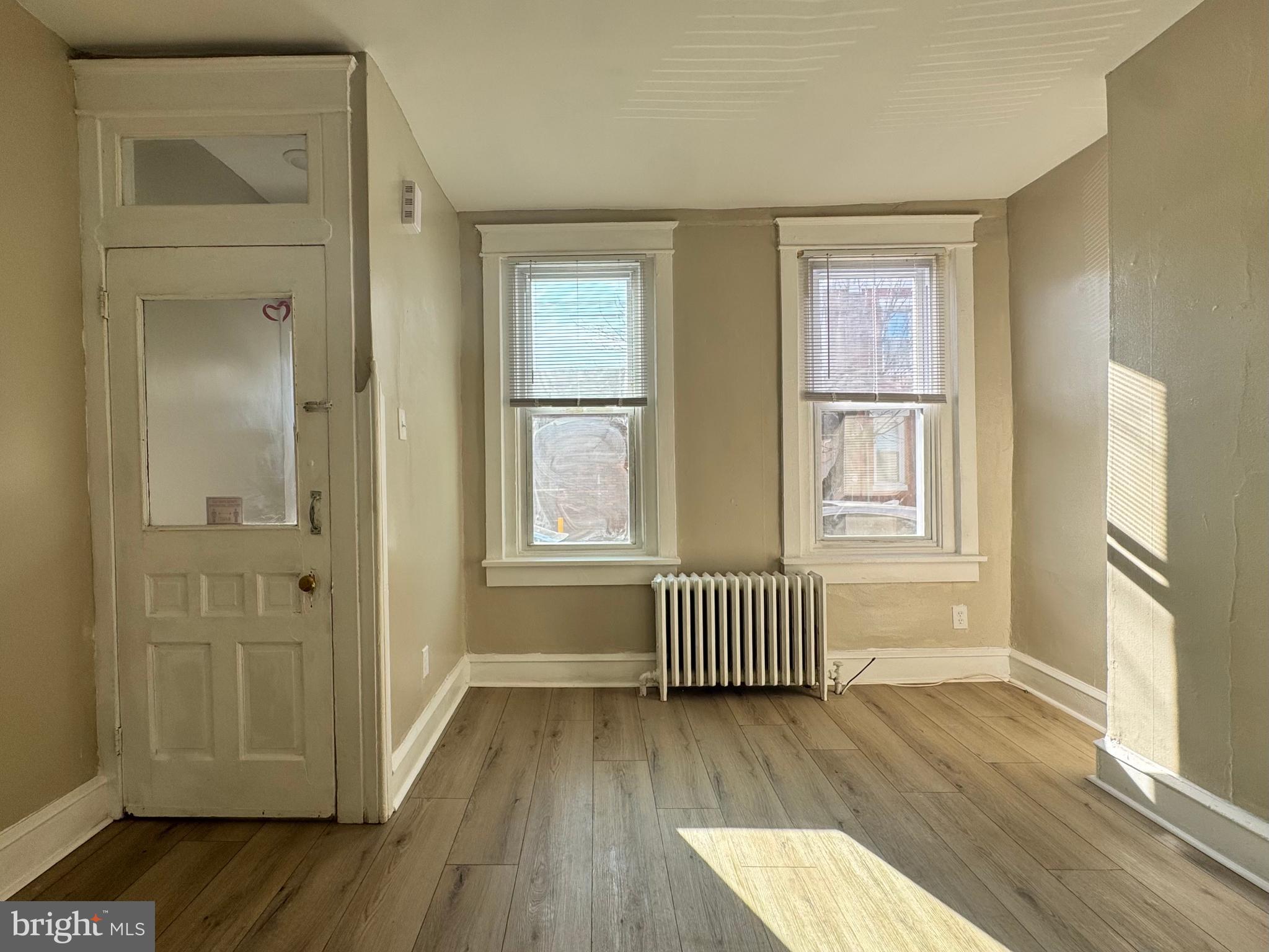 PORT RICHMOND - Residential