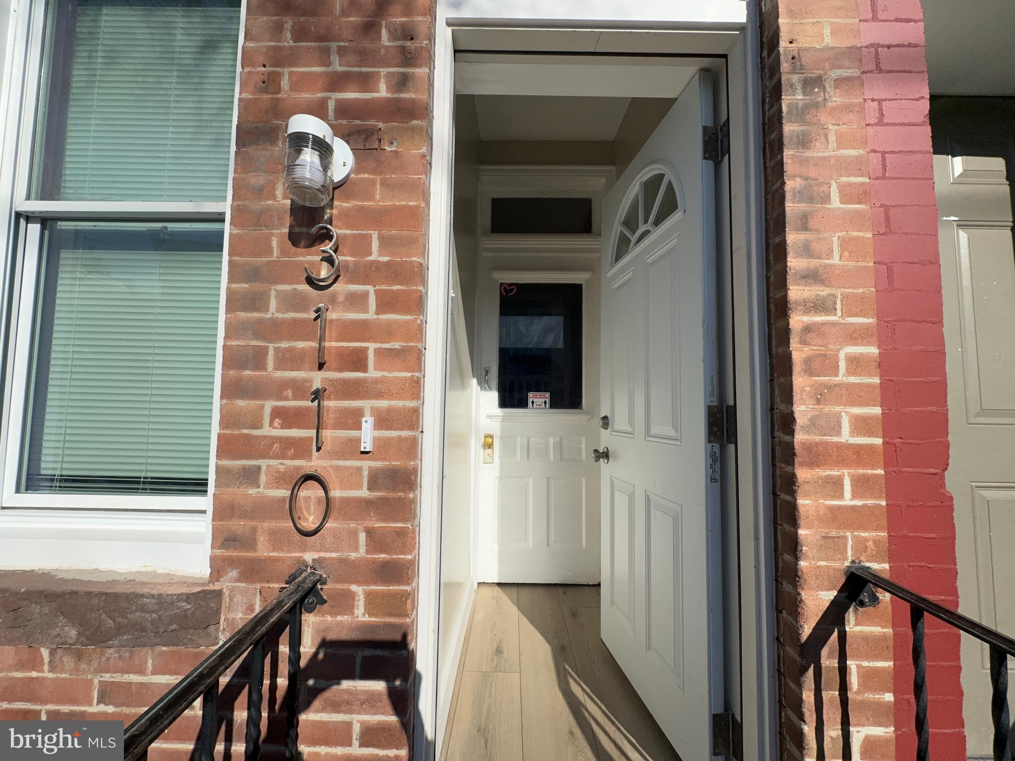 PORT RICHMOND - Residential