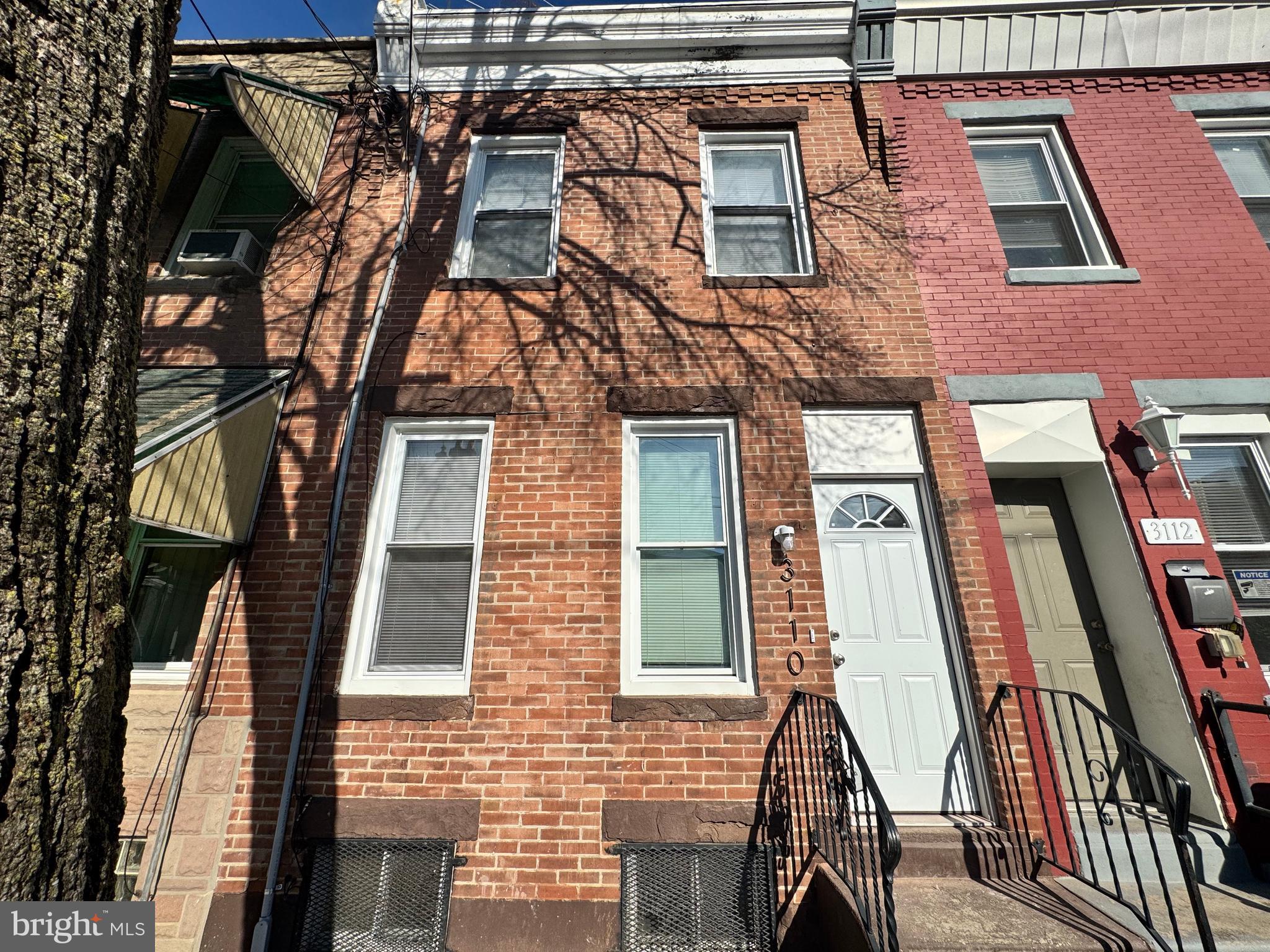 PORT RICHMOND - Residential