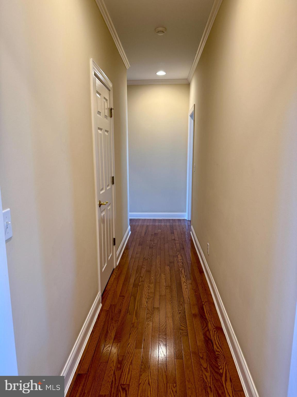 COUNTRY CLUB SOUTH - Residential