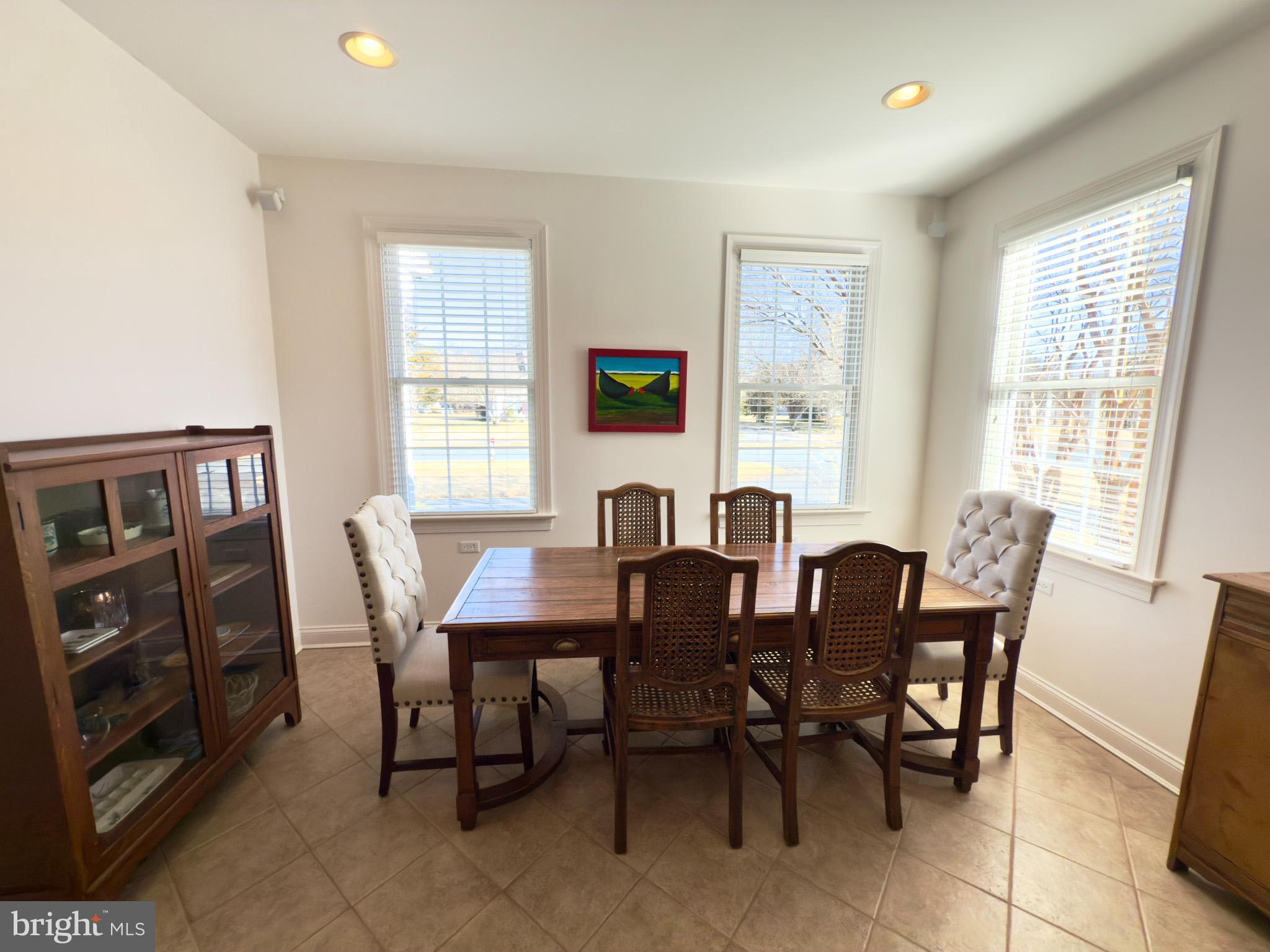 COUNTRY CLUB SOUTH - Residential
