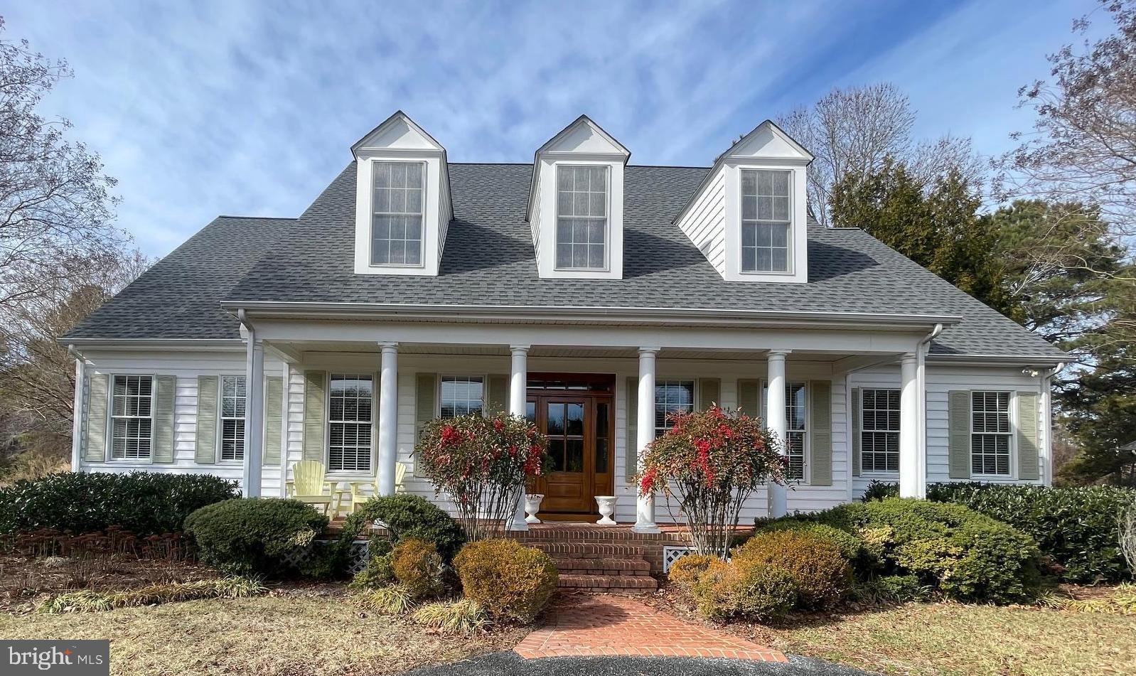 COUNTRY CLUB SOUTH - Residential