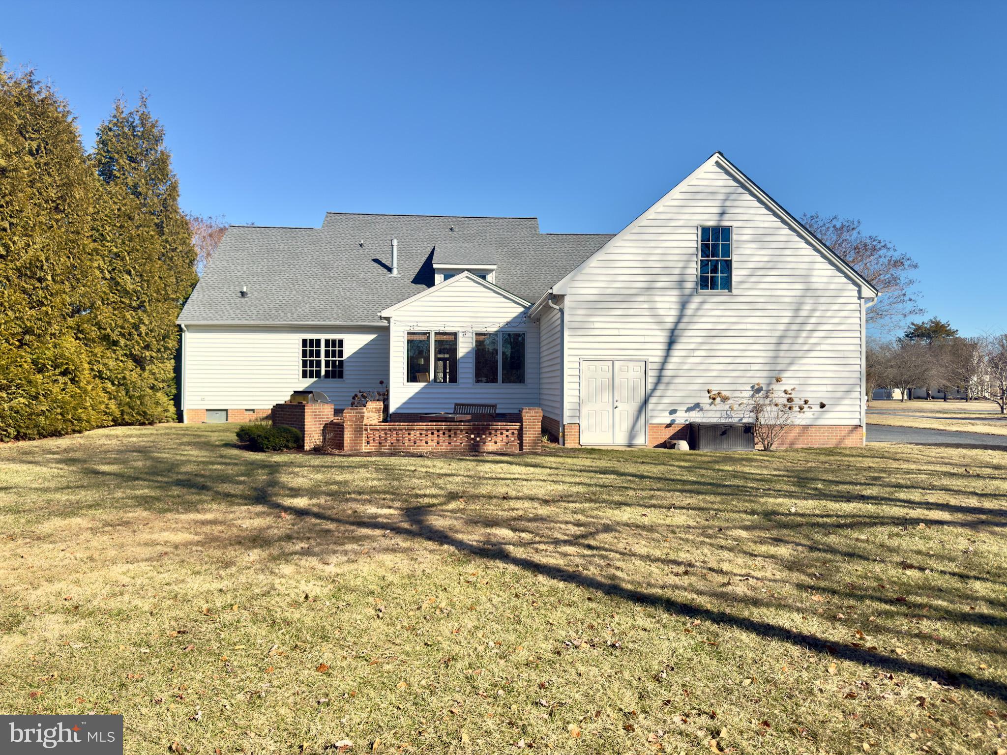 COUNTRY CLUB SOUTH - Residential