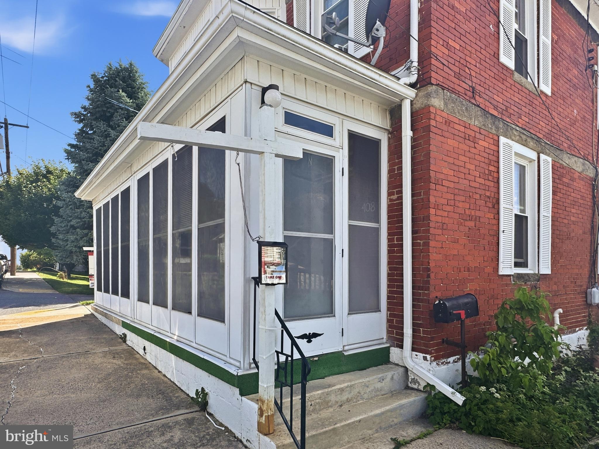 WAYNESBORO - Residential