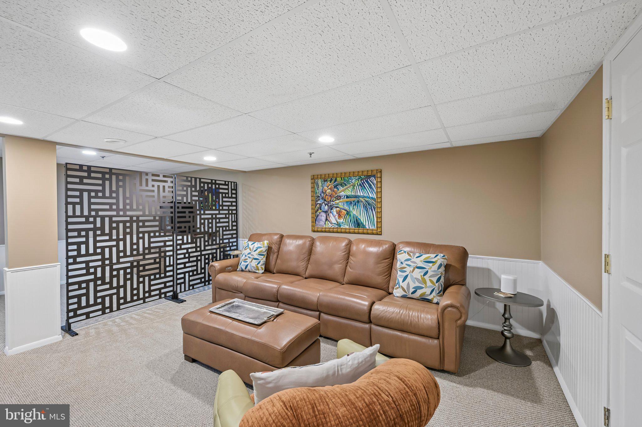 LEGACY OAKS - Residential