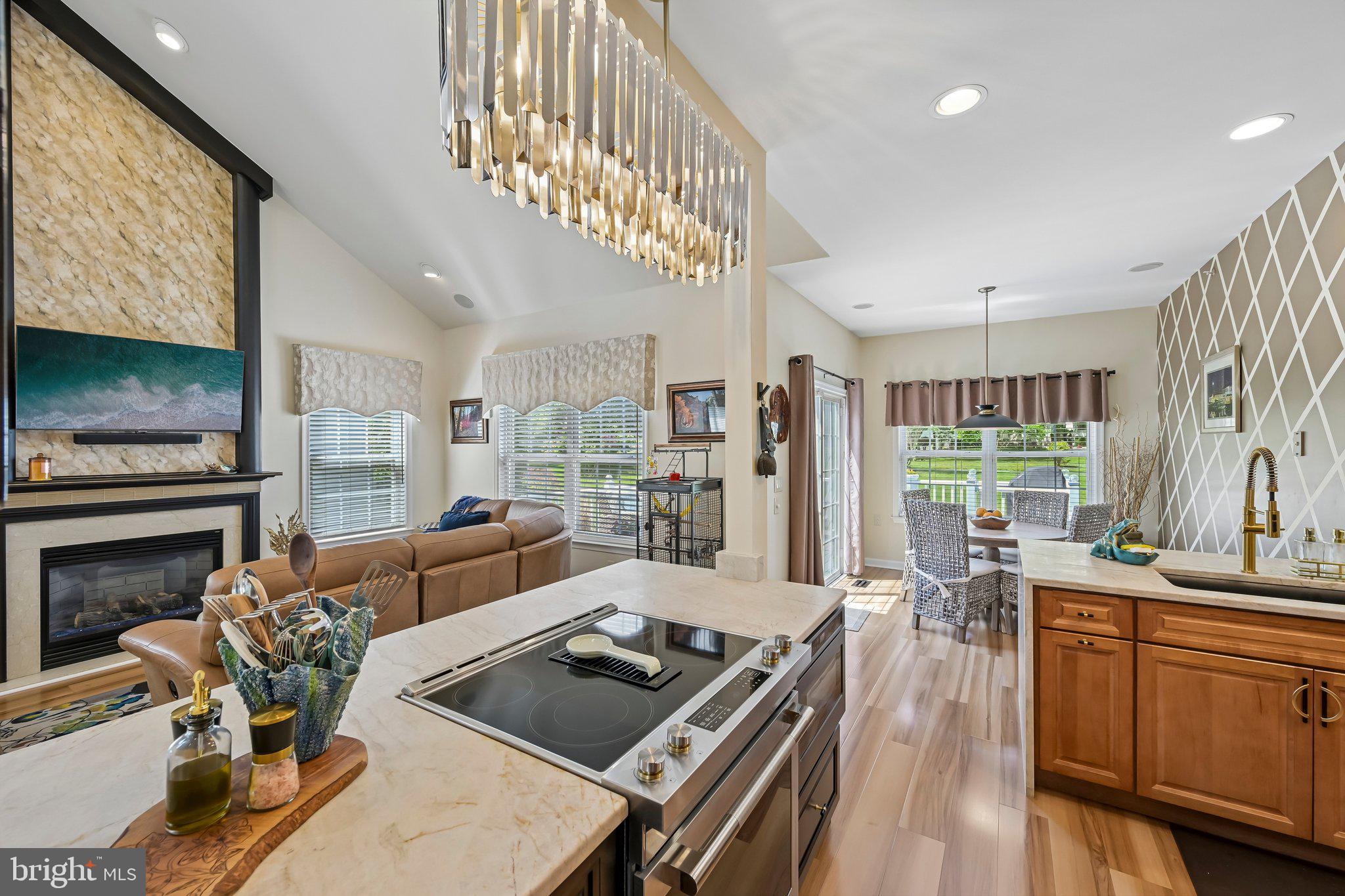 LEGACY OAKS - Residential