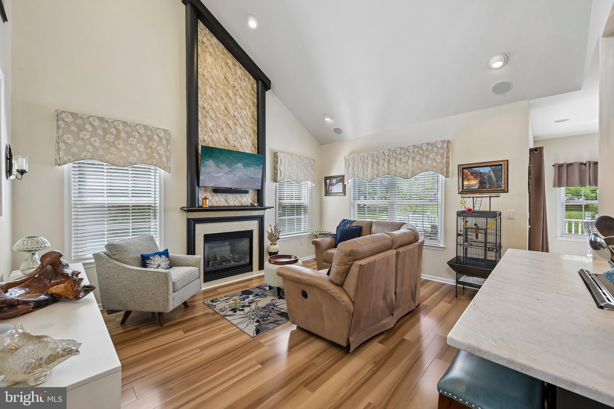 LEGACY OAKS - Residential